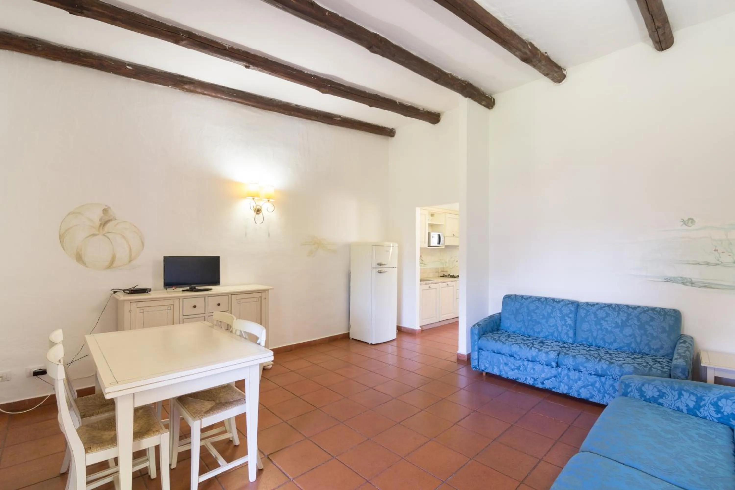 Living room in White Sand Residence