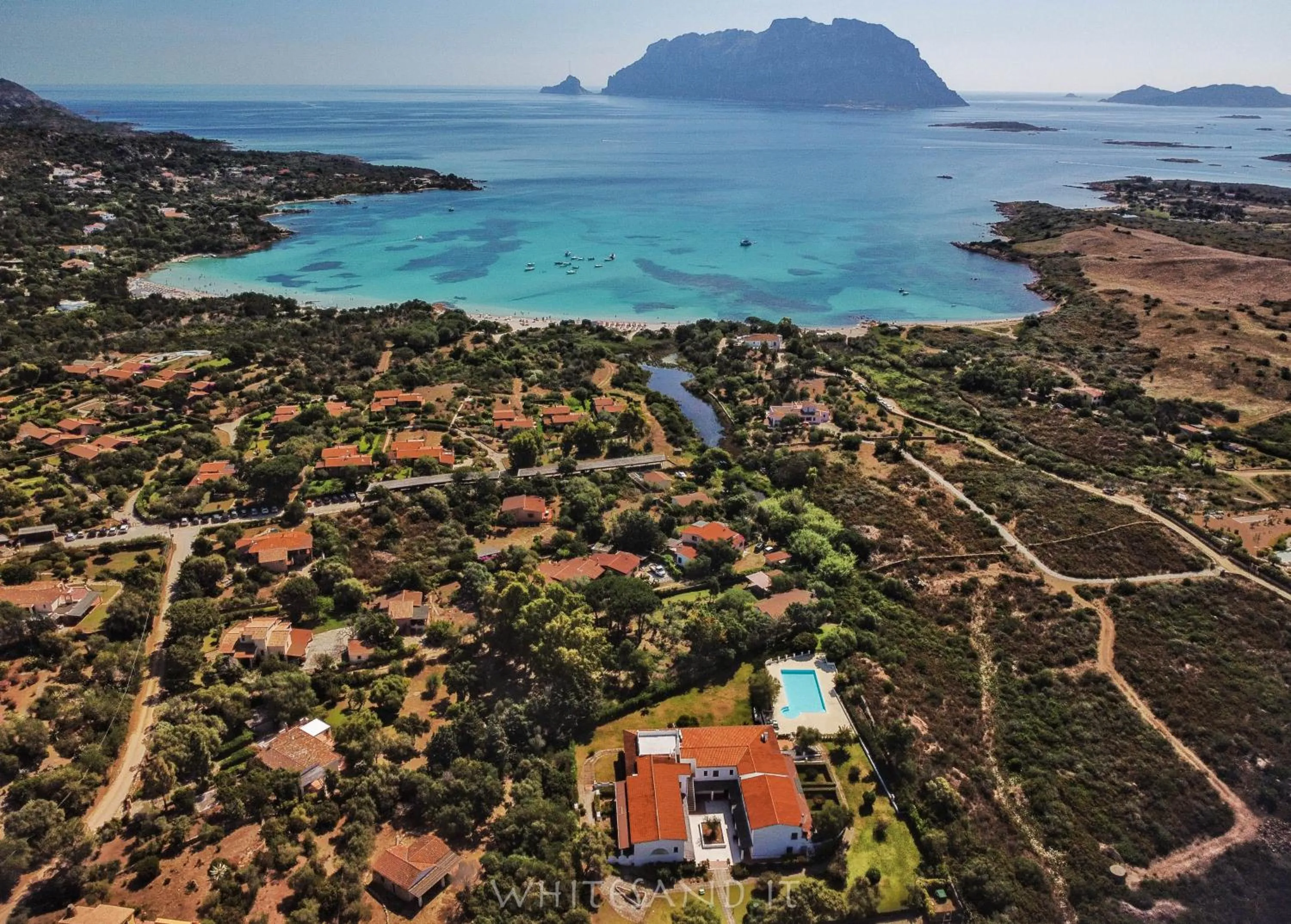 Bird's eye view in White Sand Residence