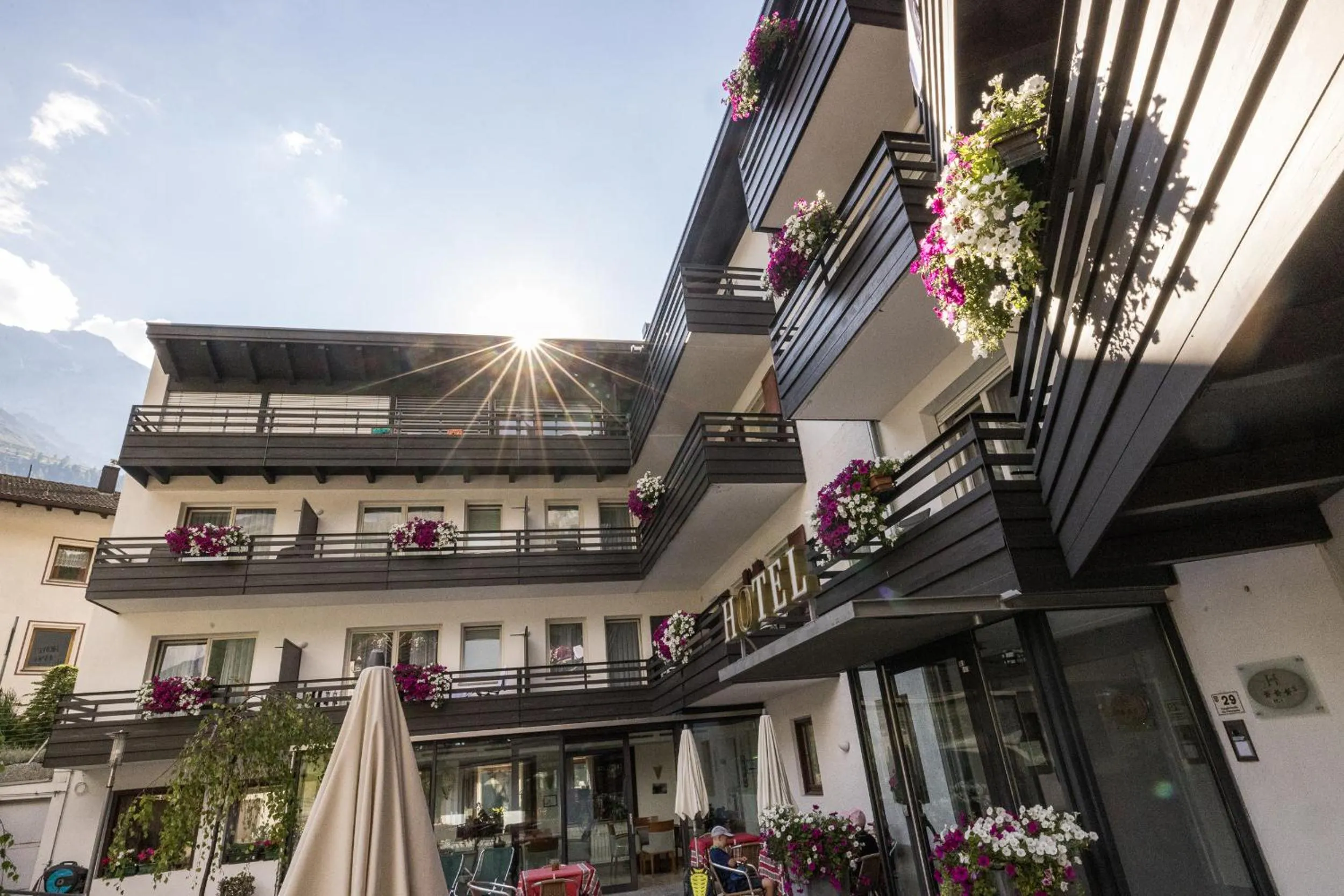 Property building in Hotel Julius Payer