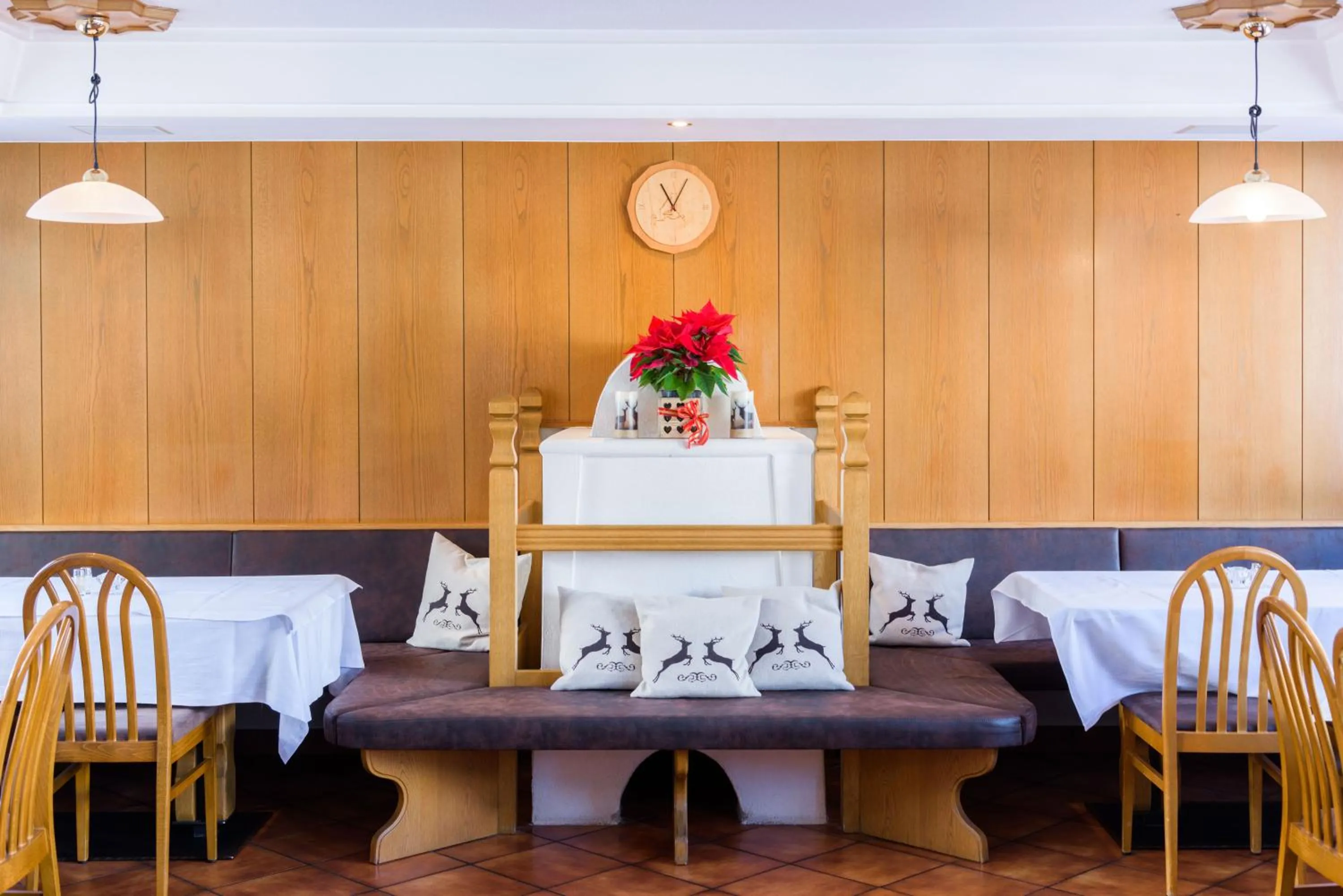 Decorative detail in Hotel Julius Payer