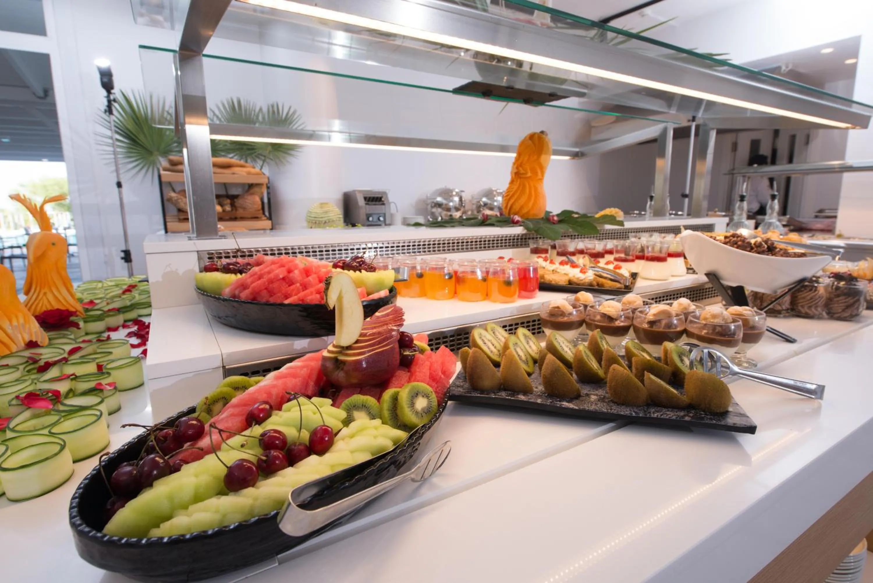 Restaurant/places to eat in Dore Boutique Hotel