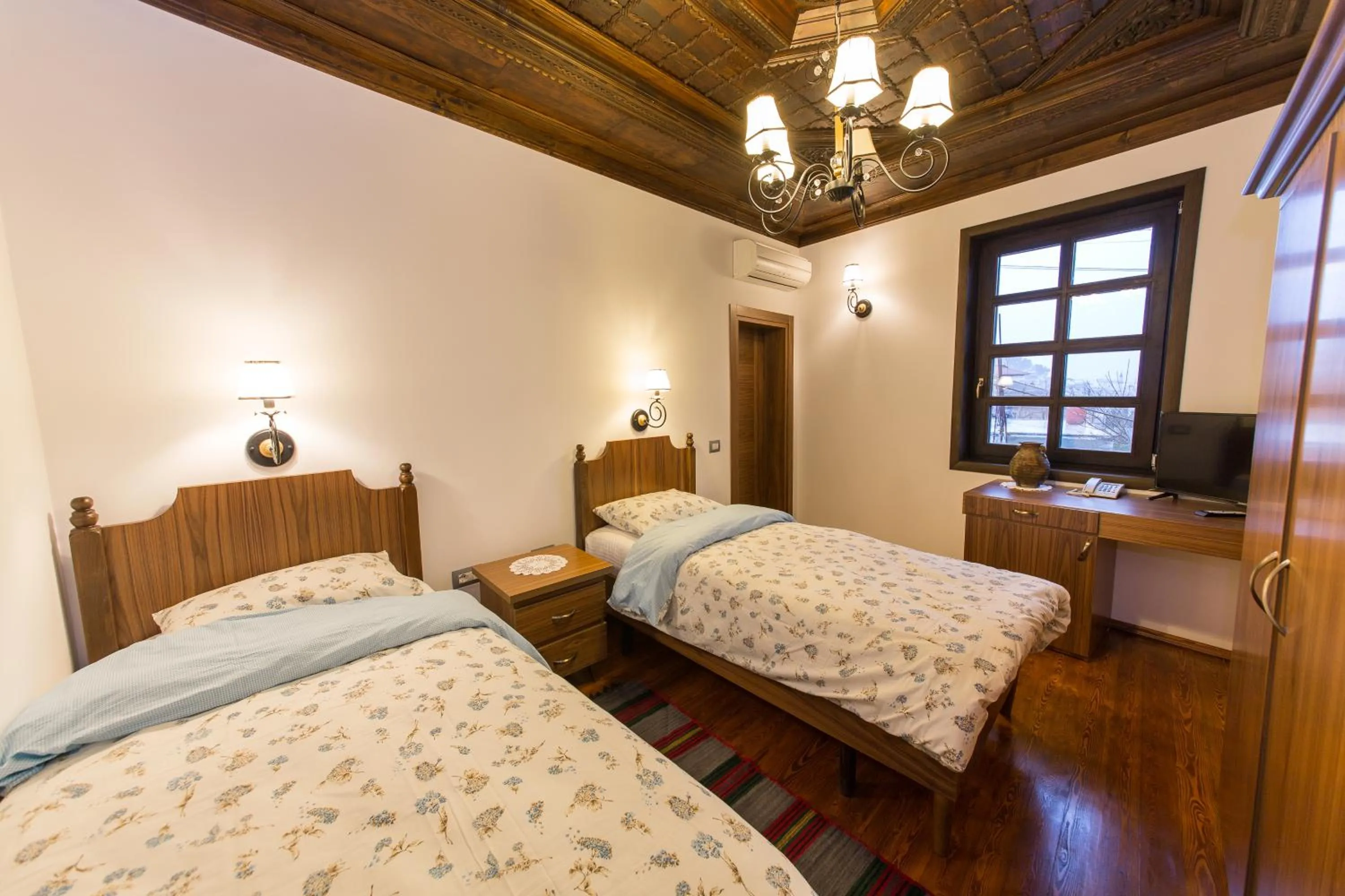 Bedroom, Bed in Hotel Onufri