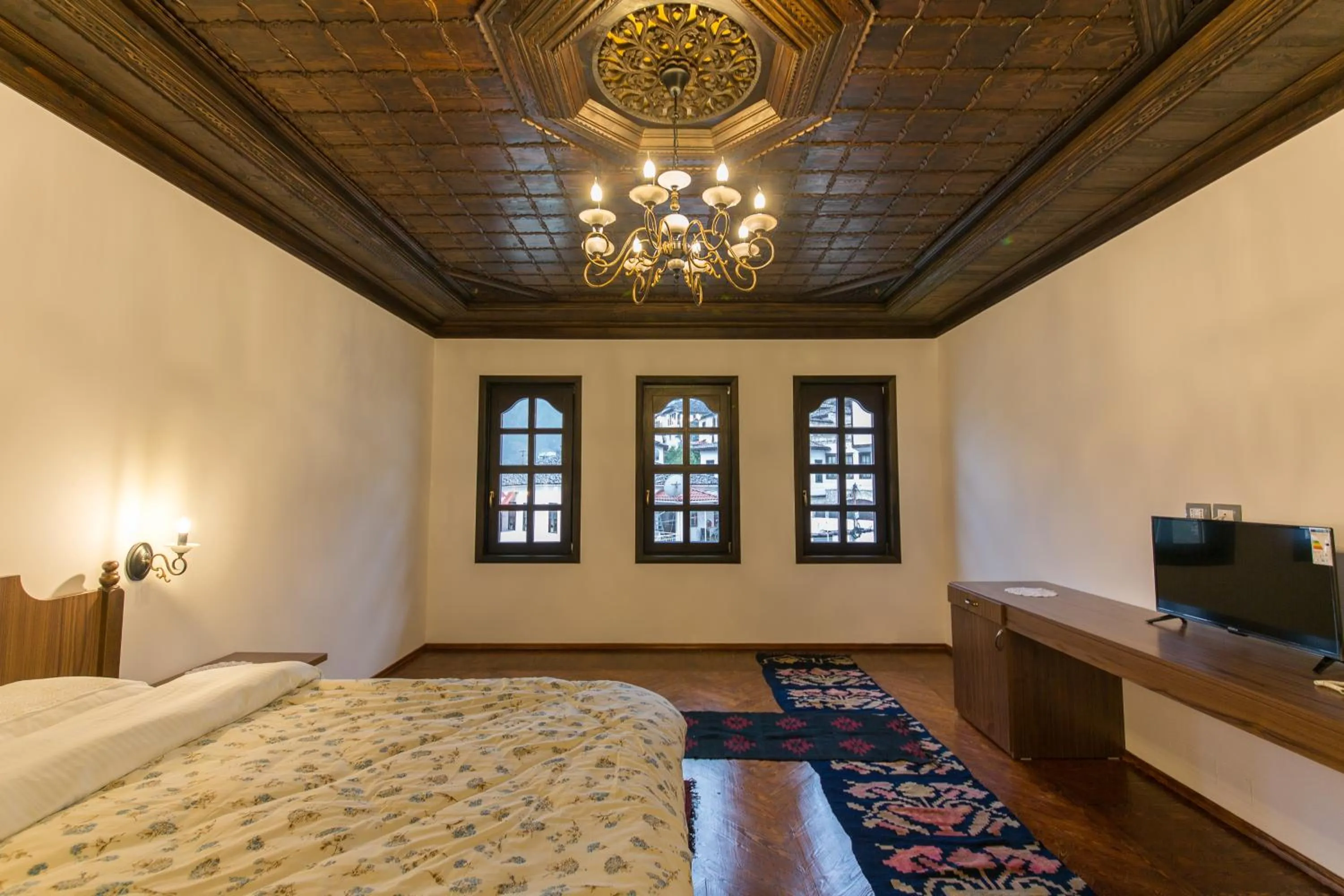 Bedroom, Bed in Hotel Onufri