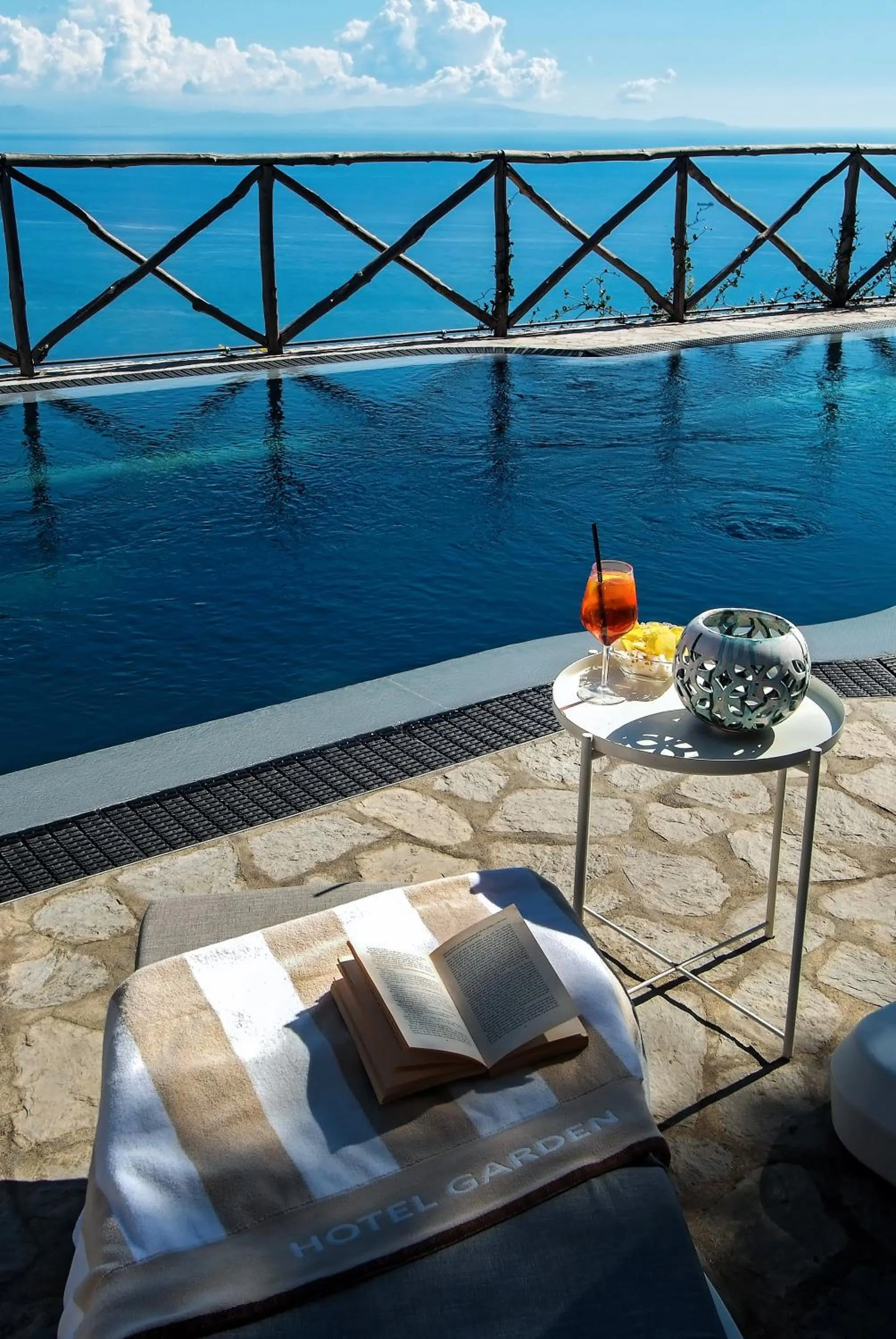 Swimming pool in Garden Ravello
