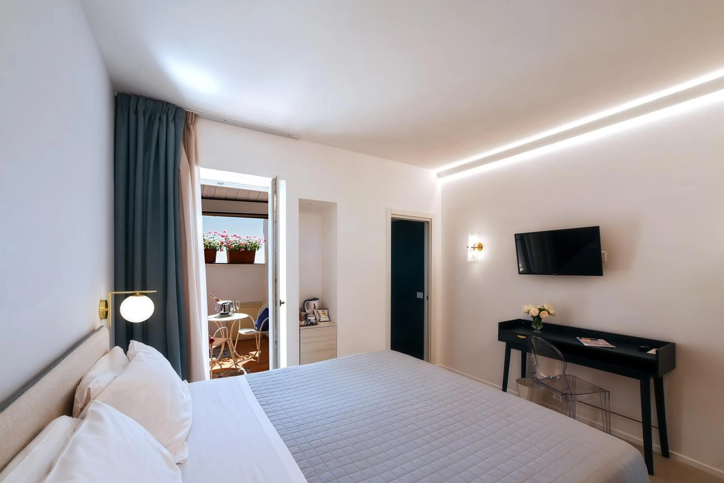 Bedroom in Garden Ravello