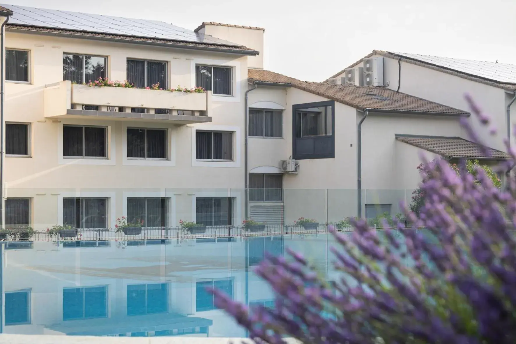 Facade/entrance in Logis Hotel Restaurant SPA Les Oliviers Facade/entrance in Logis Hotel Restaurant SPA Les Oliviers