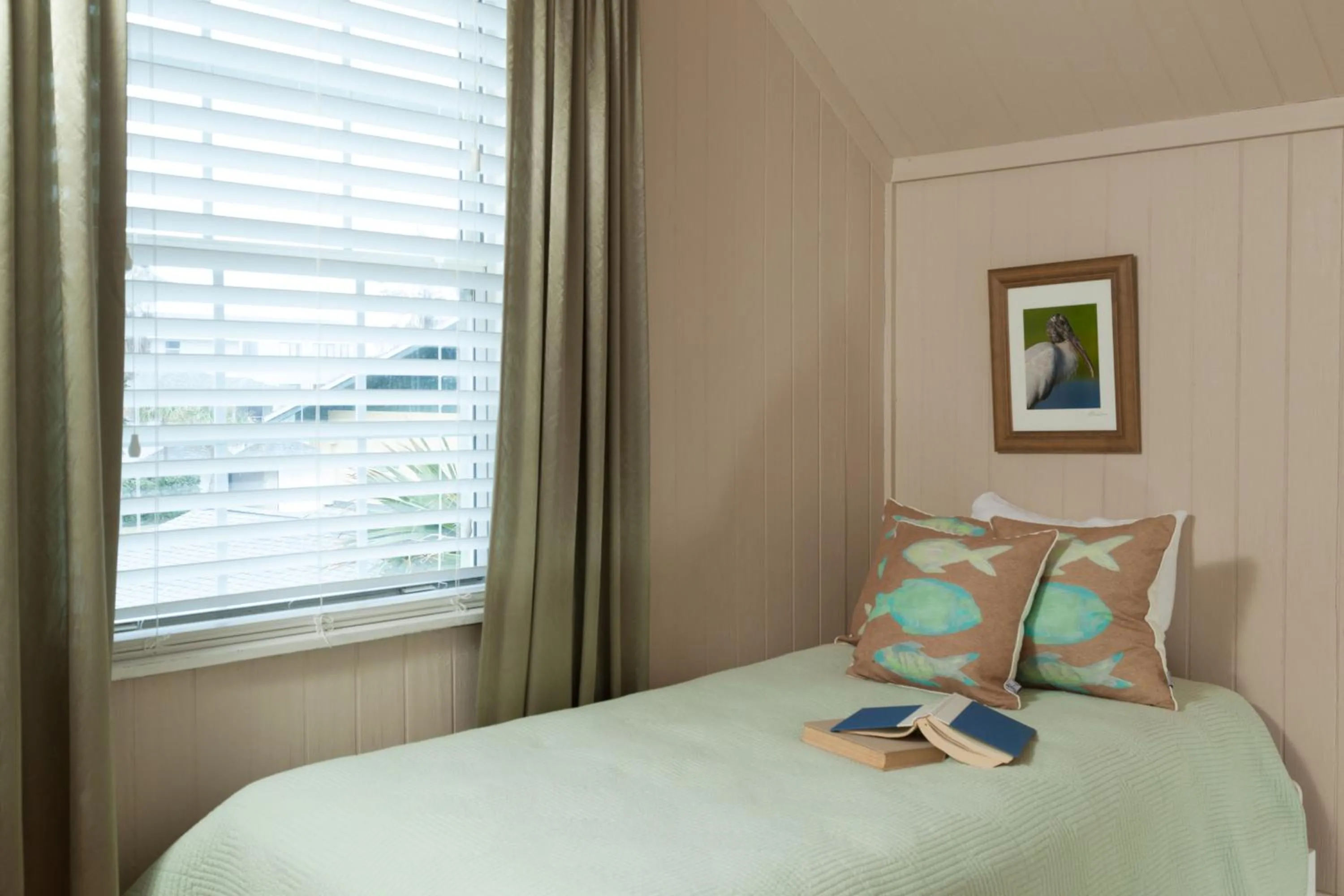 Bed in Bayfront Marin House