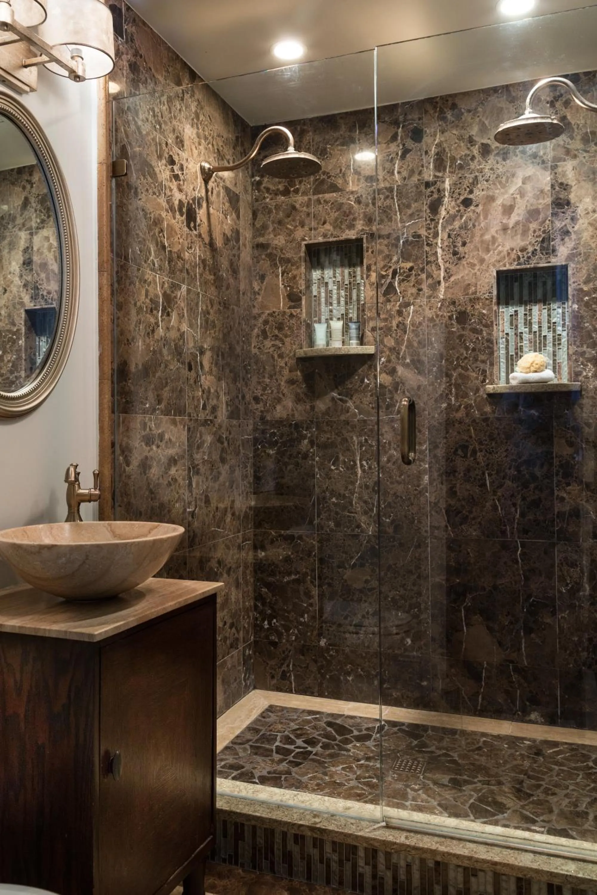 Shower in Bayfront Marin House