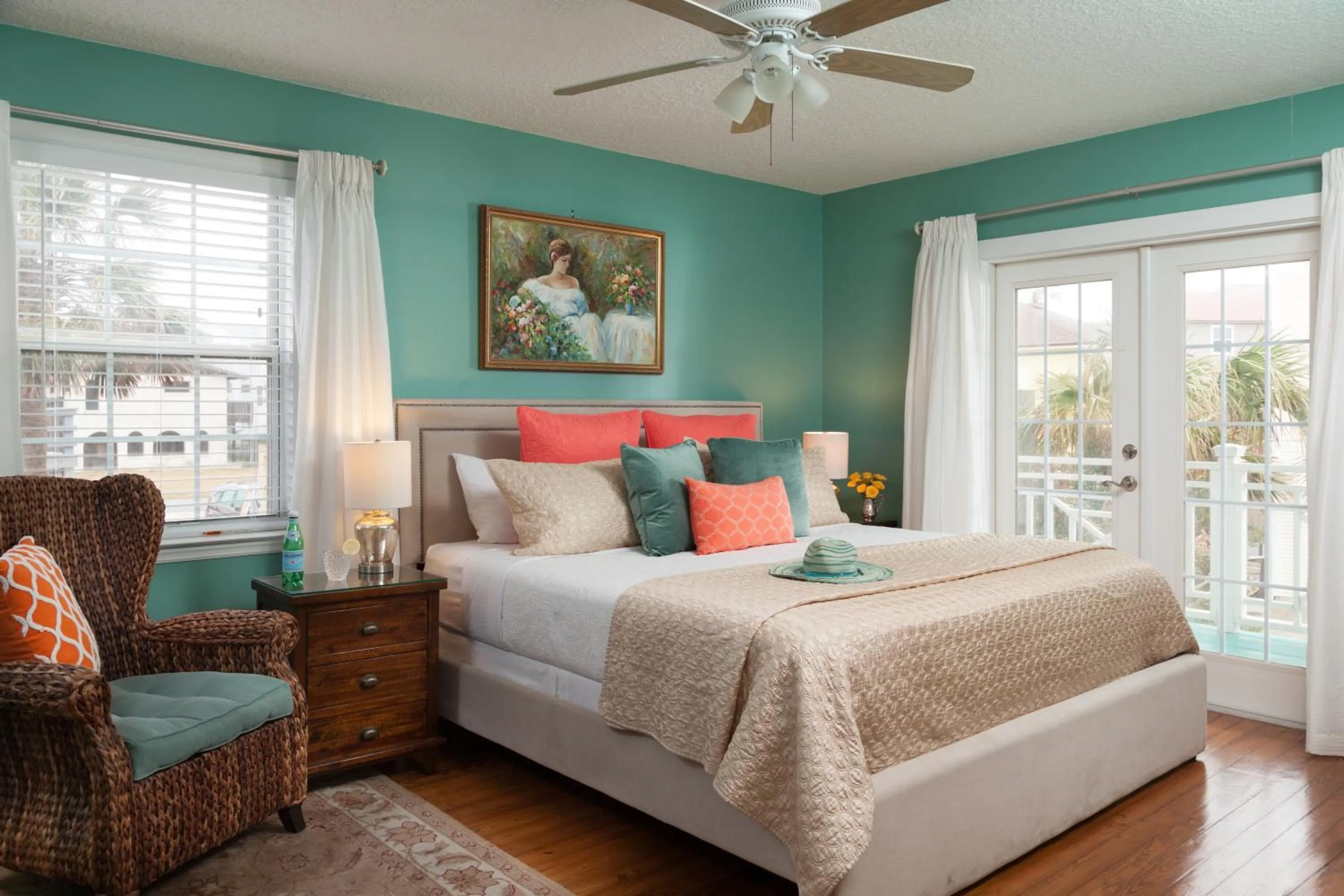 Bed in Bayfront Marin House