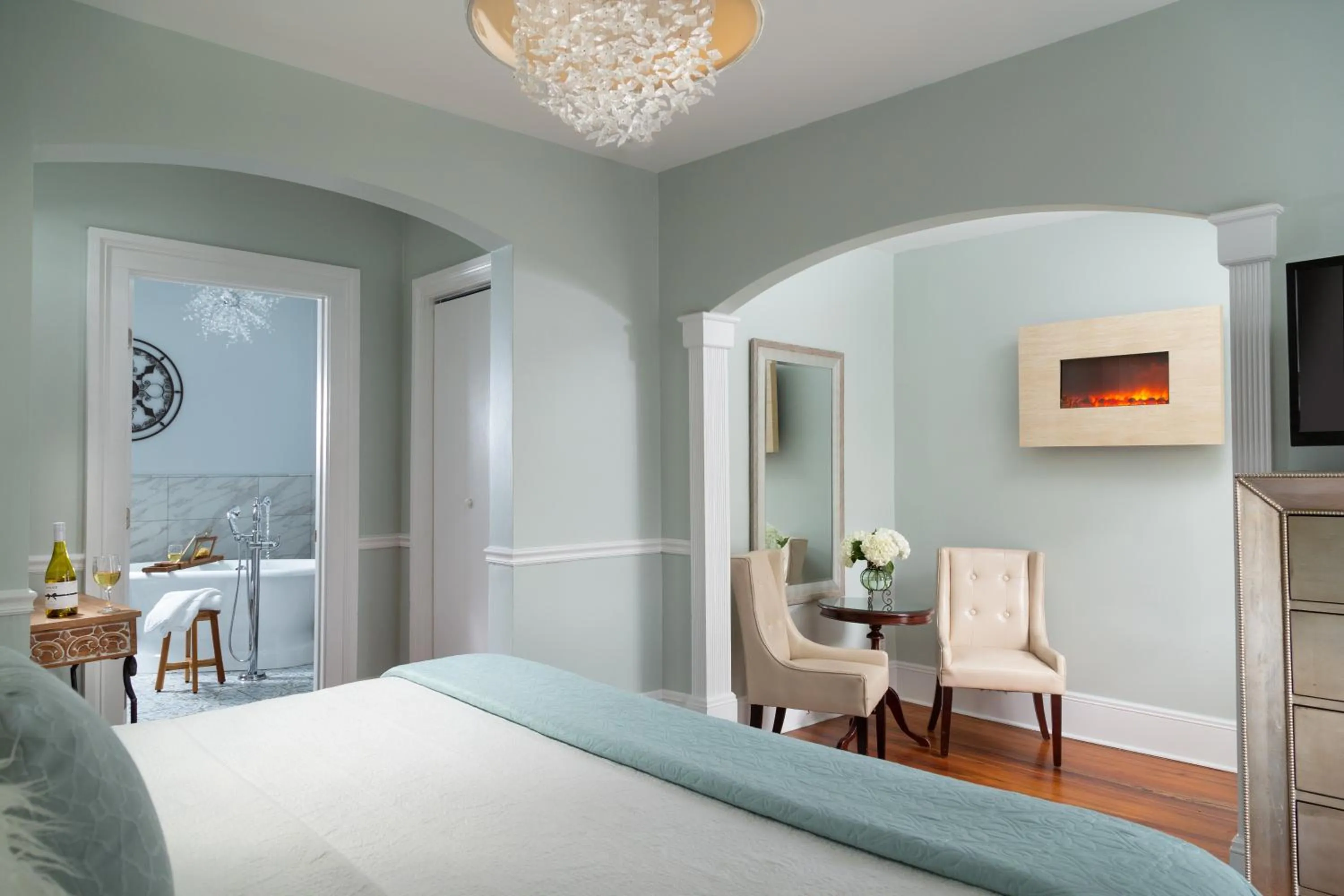 Bed in Bayfront Marin House