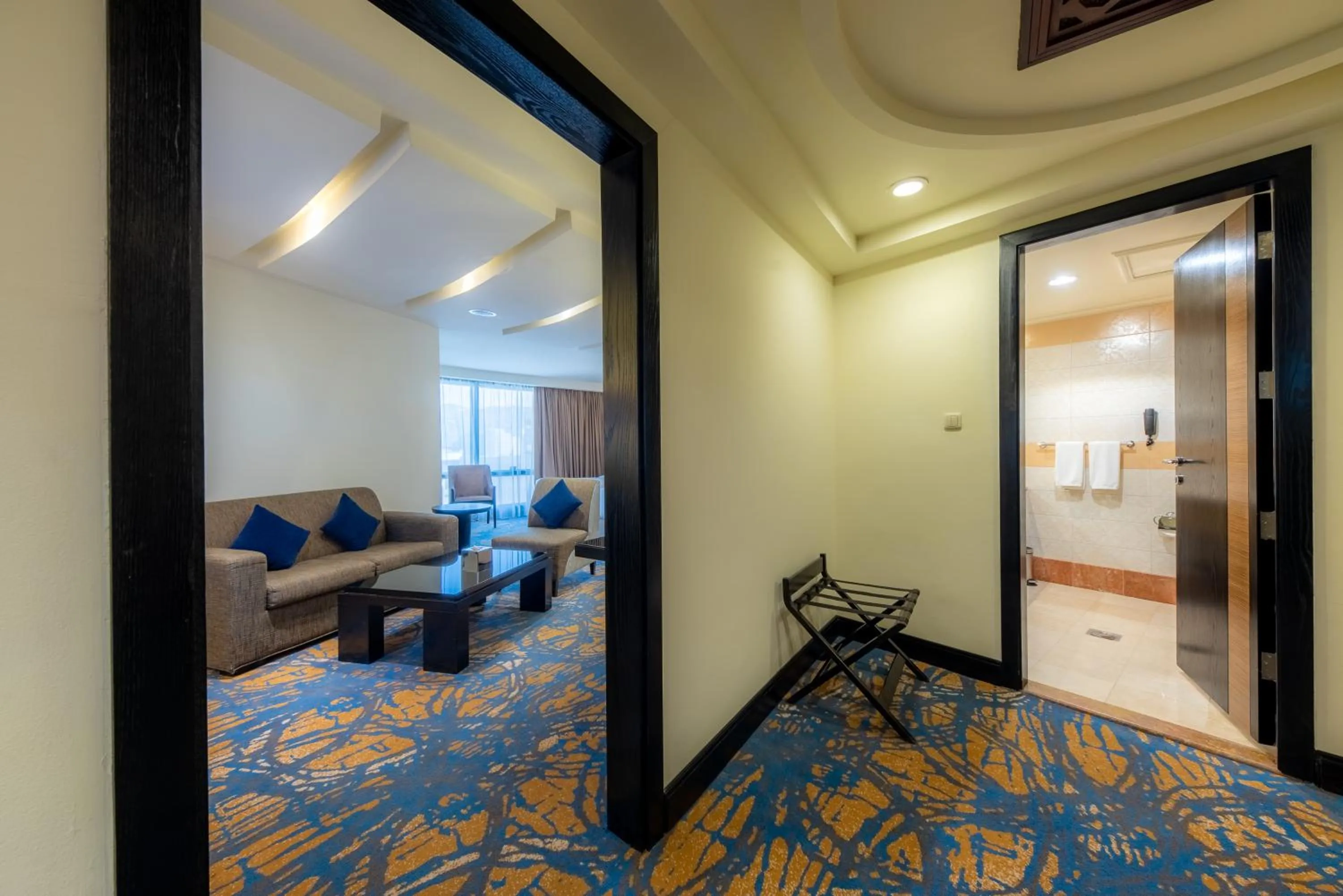 Living room in Al Ghufran Safwah Hotel Makkah