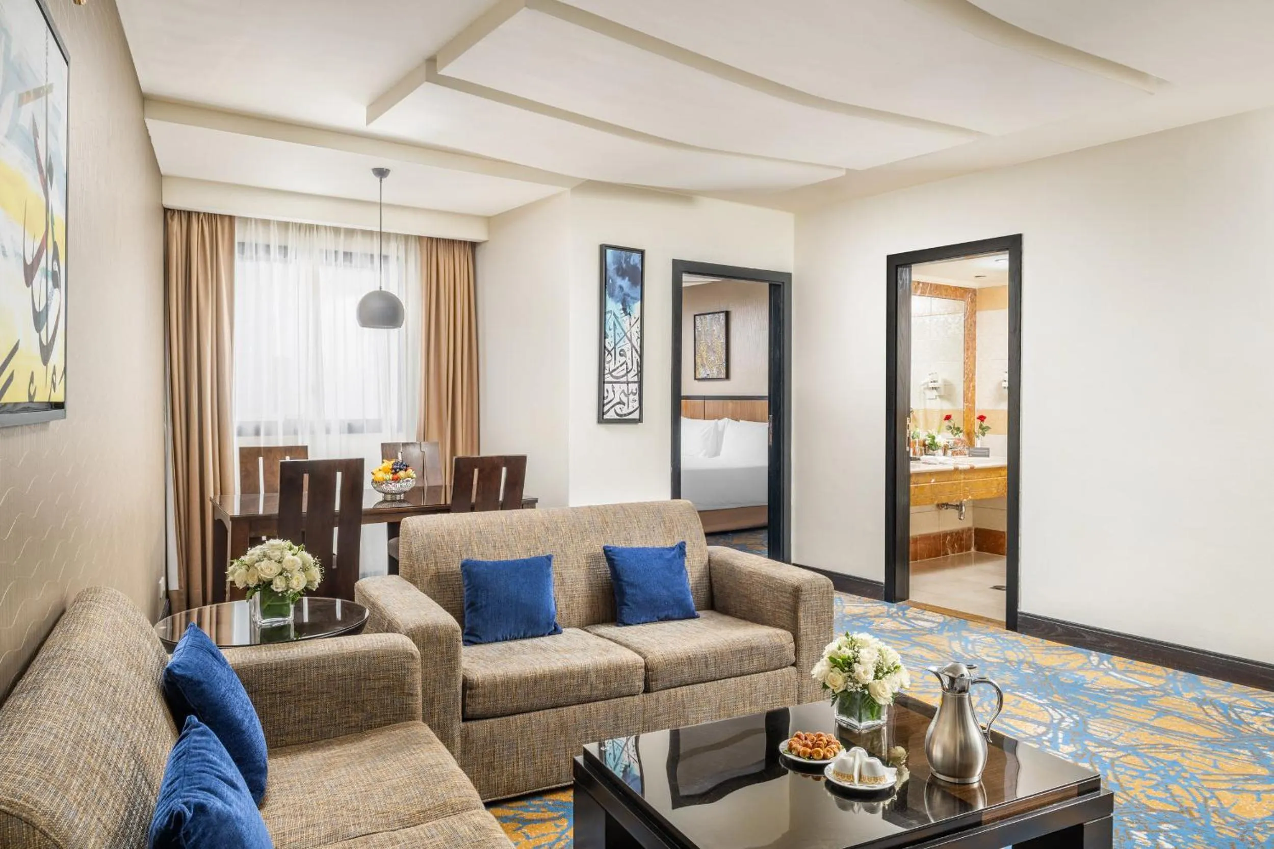 Living room in Al Ghufran Safwah Hotel Makkah