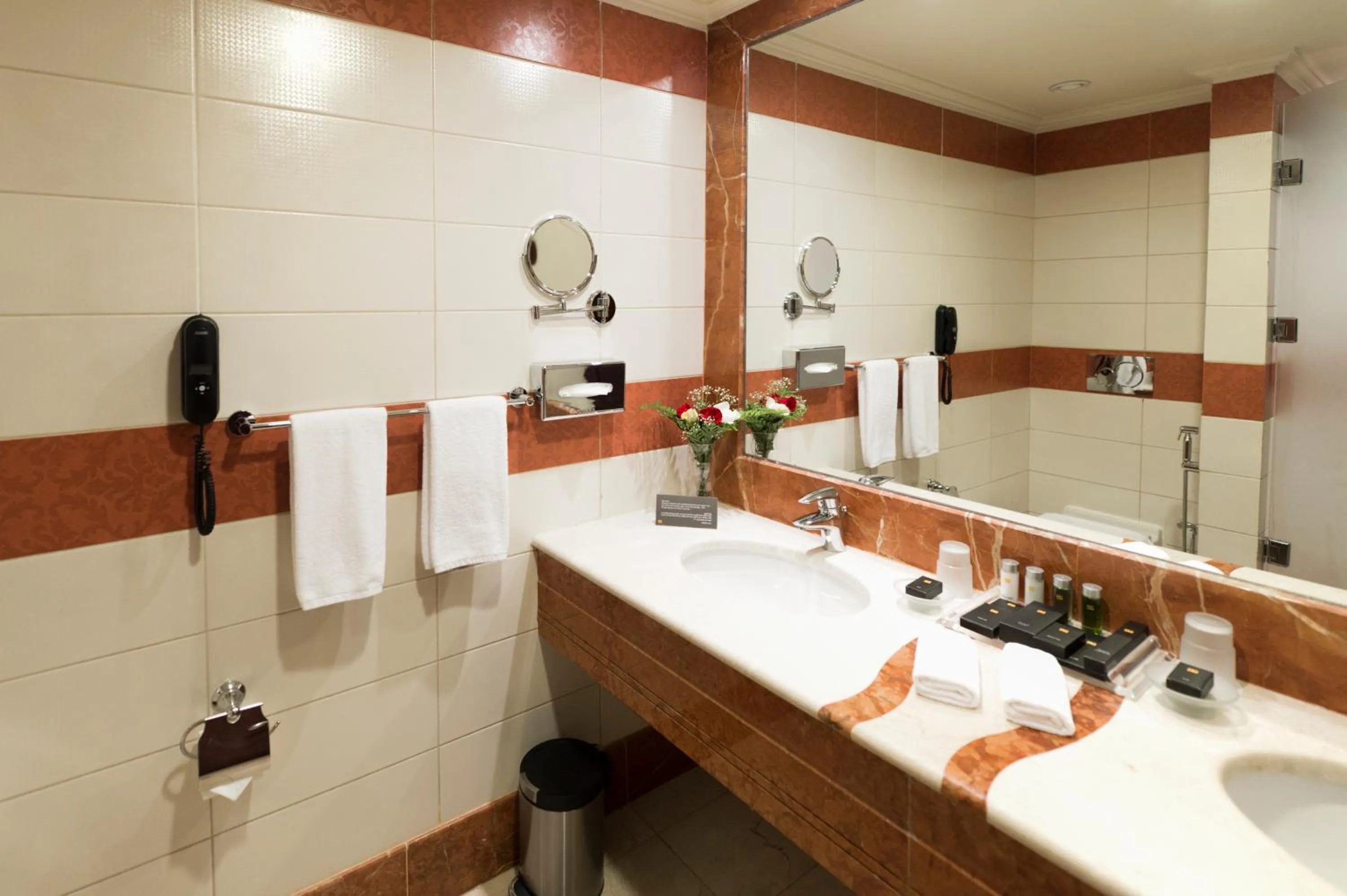 Bathroom in Al Ghufran Safwah Hotel Makkah