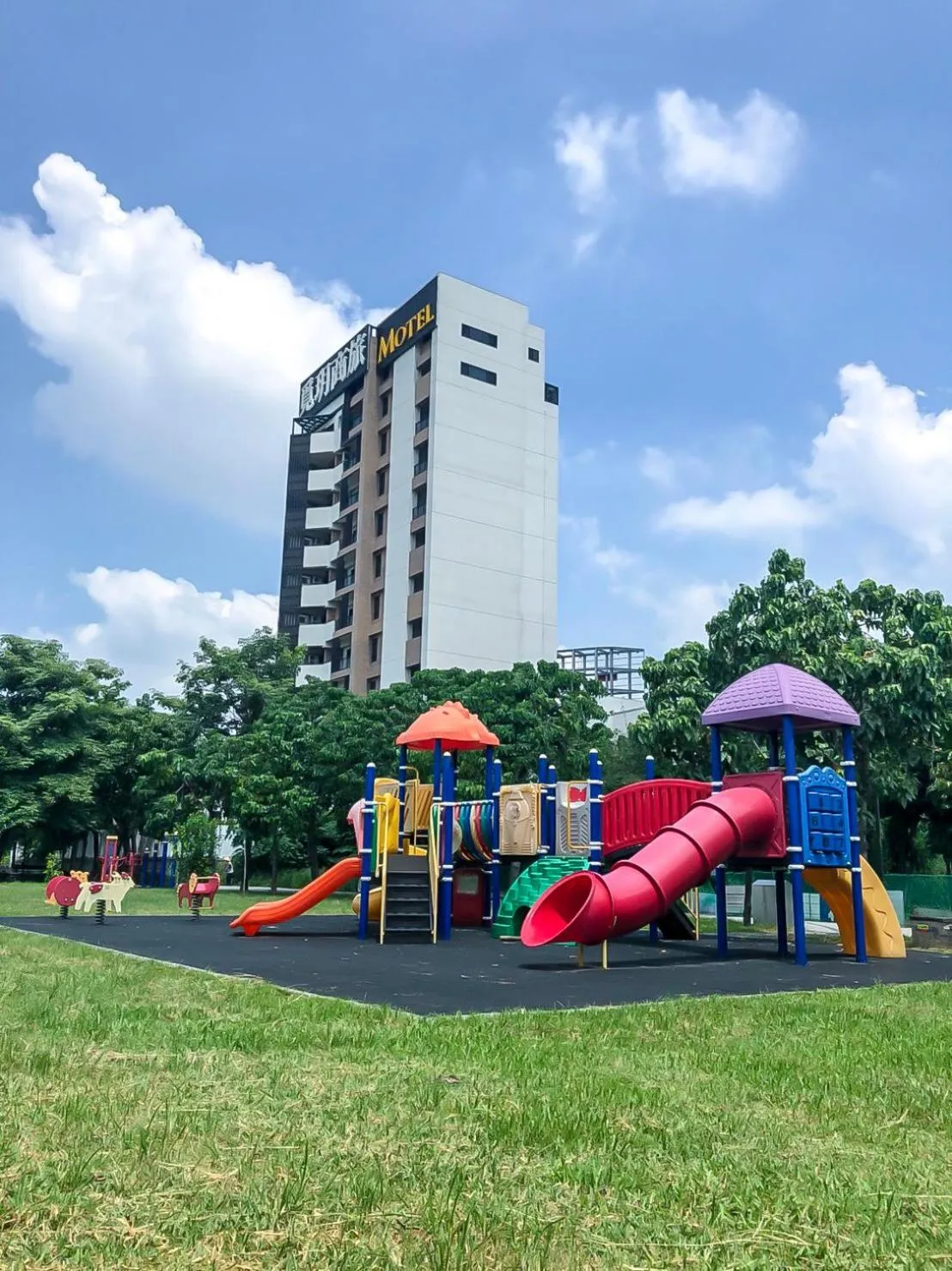 Property building in 覓玥精品時尚旅館 Mi Yue Boutique Motel