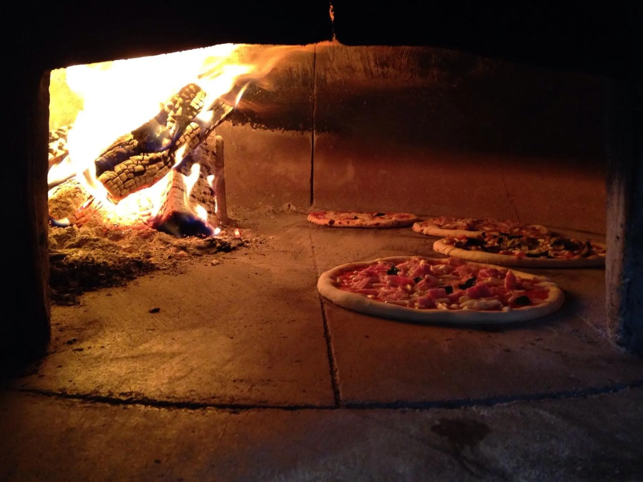 Restaurant/places to eat in Jerà am Furtnerteich Hotel-Ristorante&Relax