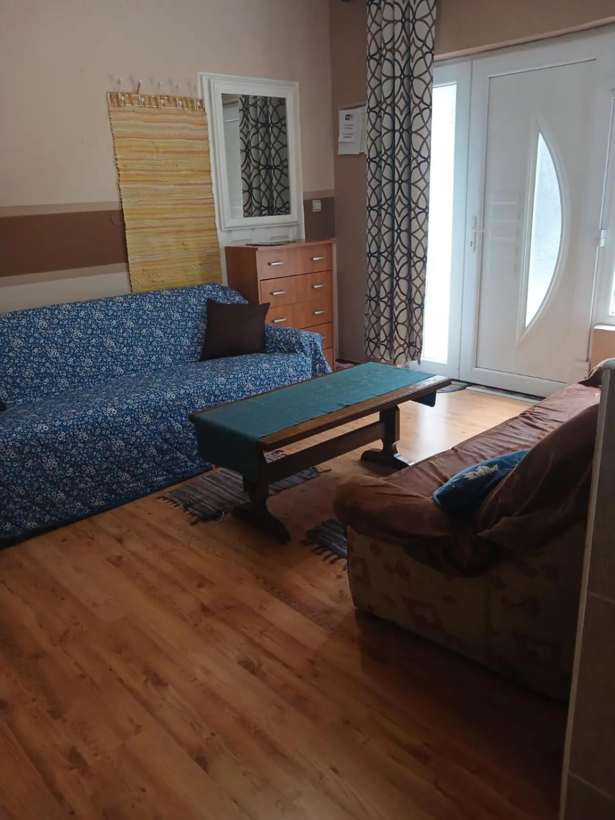 Mega Apartment