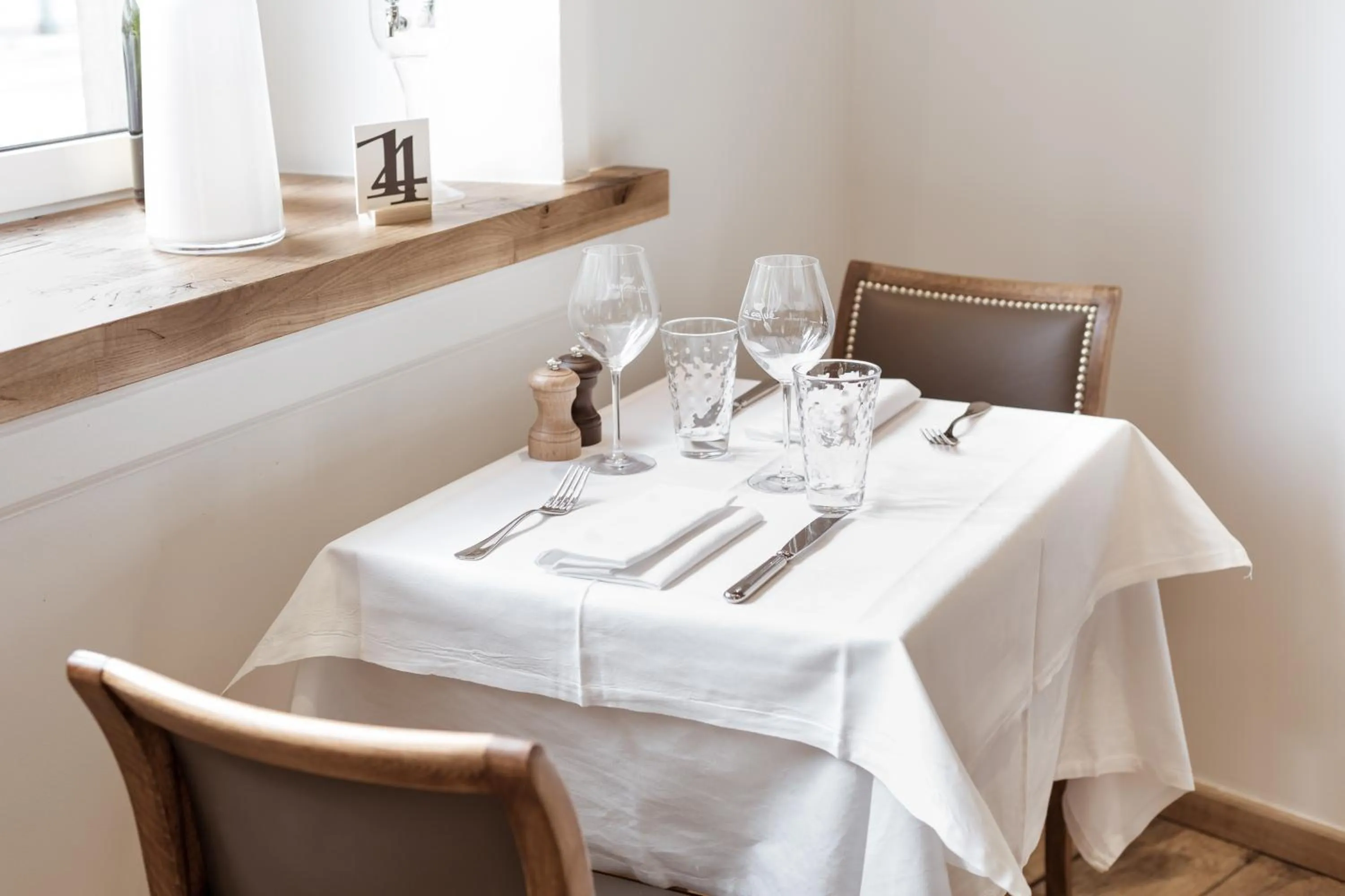 Restaurant/places to eat in Hôtel et Spa La Villa K - Basel Airport