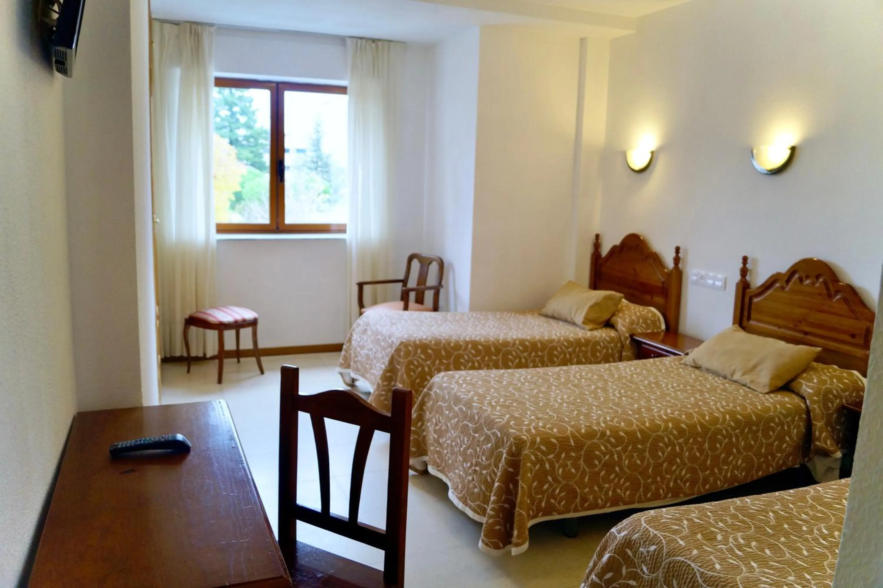 Bed in Hotel Nobis Salamanca