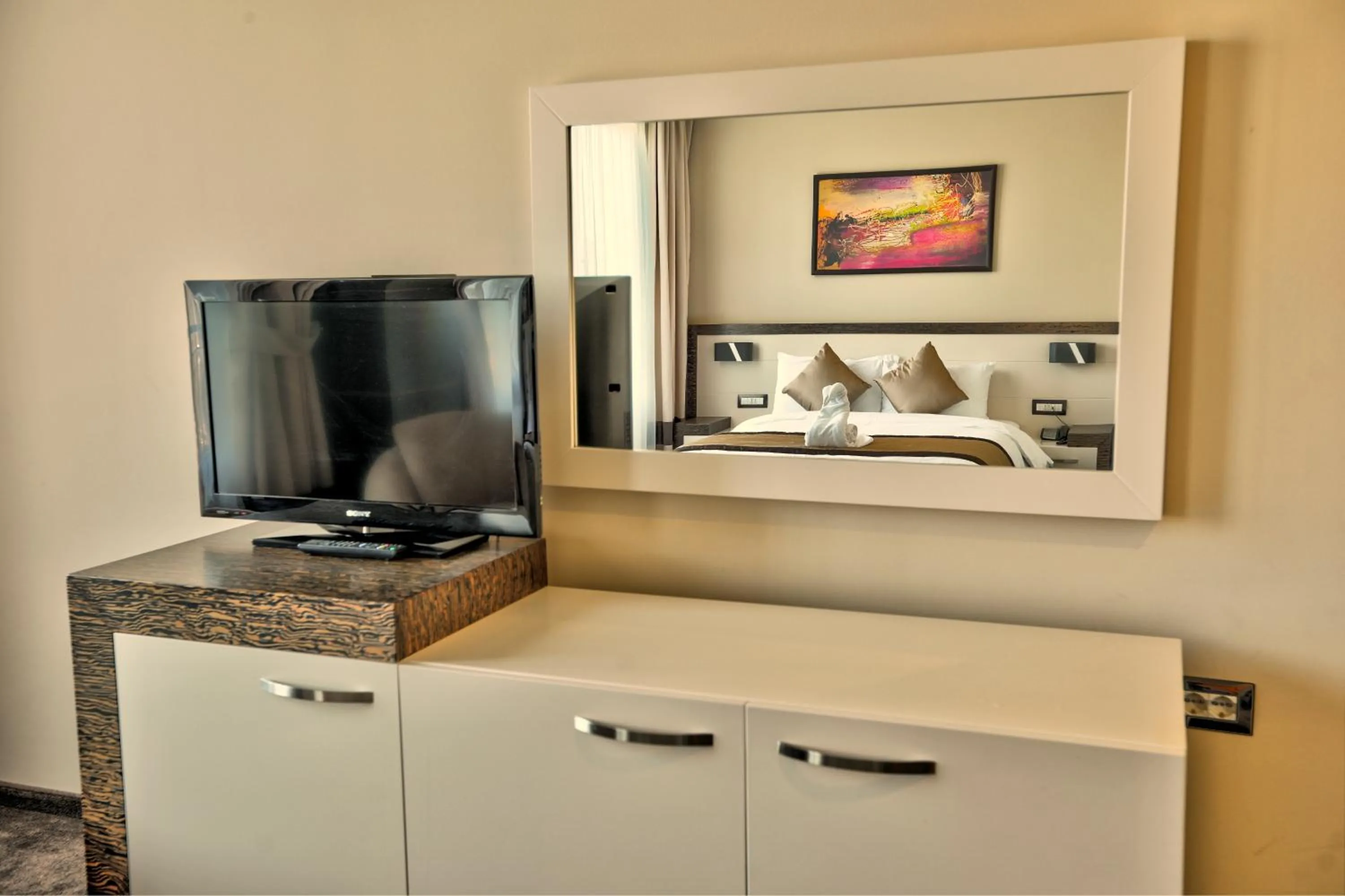 Deluxe Double or Twin Room in Amazona Hotel