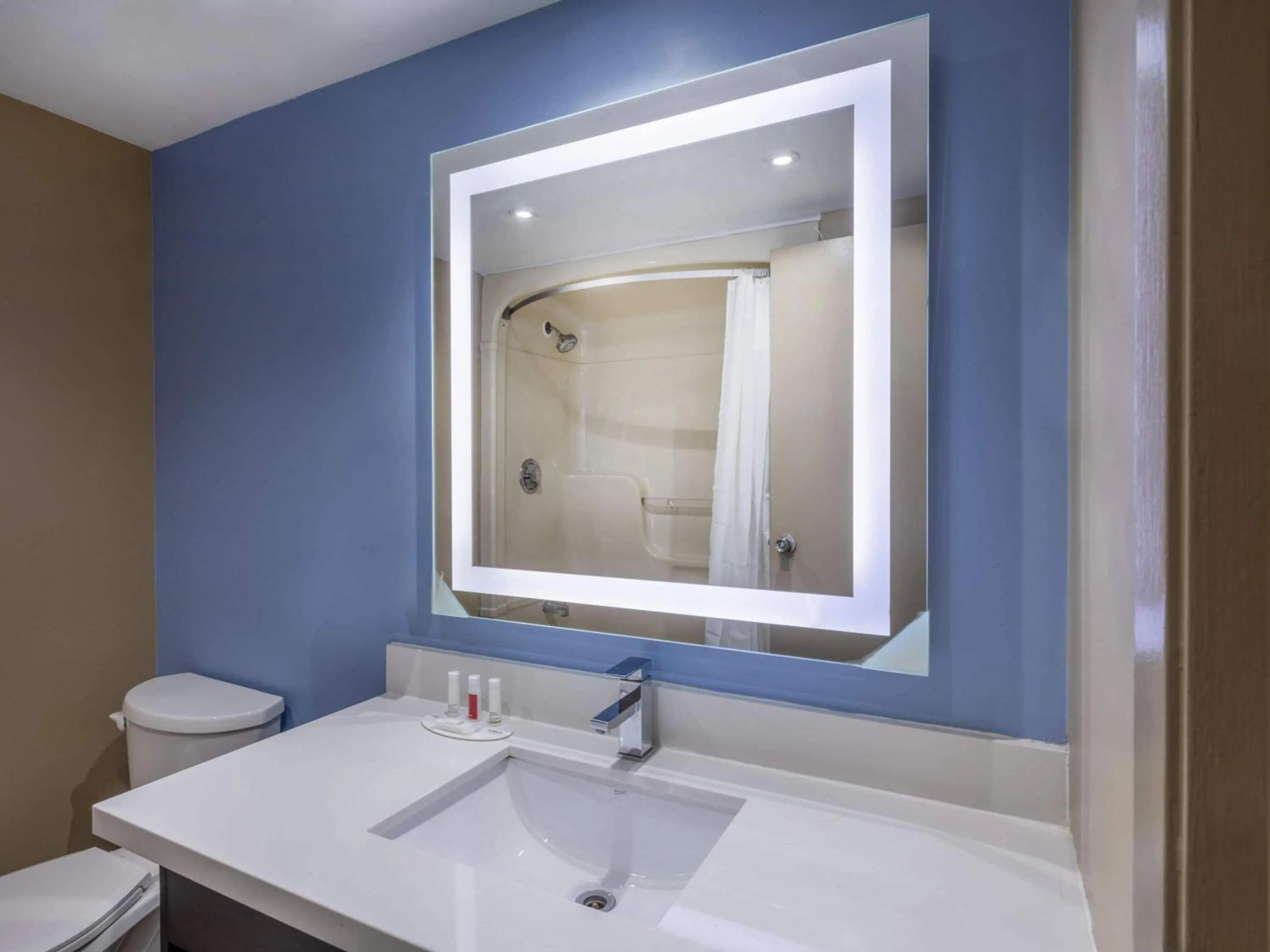 Bathroom in Super 8 by Wyndham Toronto East ON