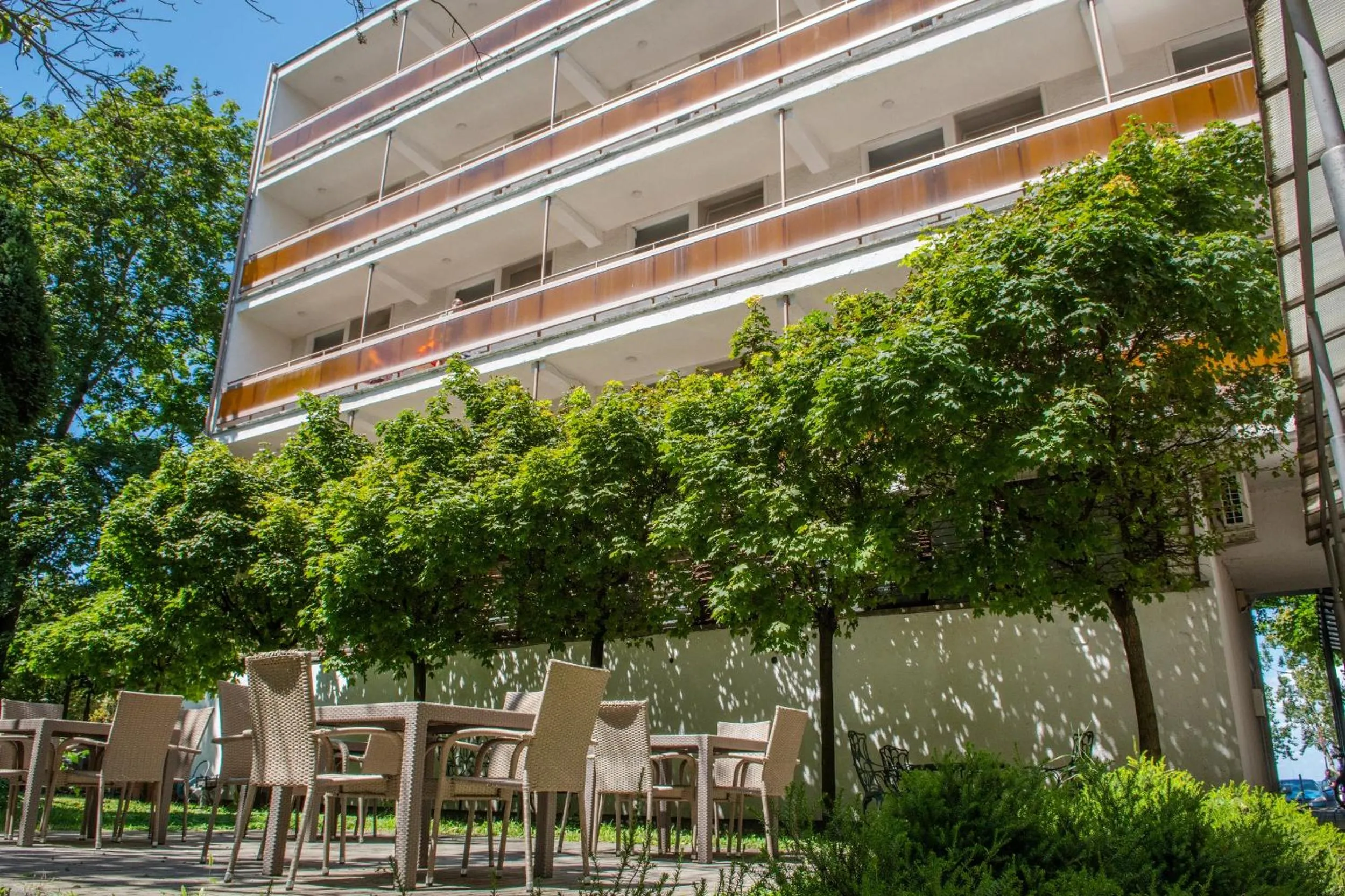 Property building in CE Napfény Hotel