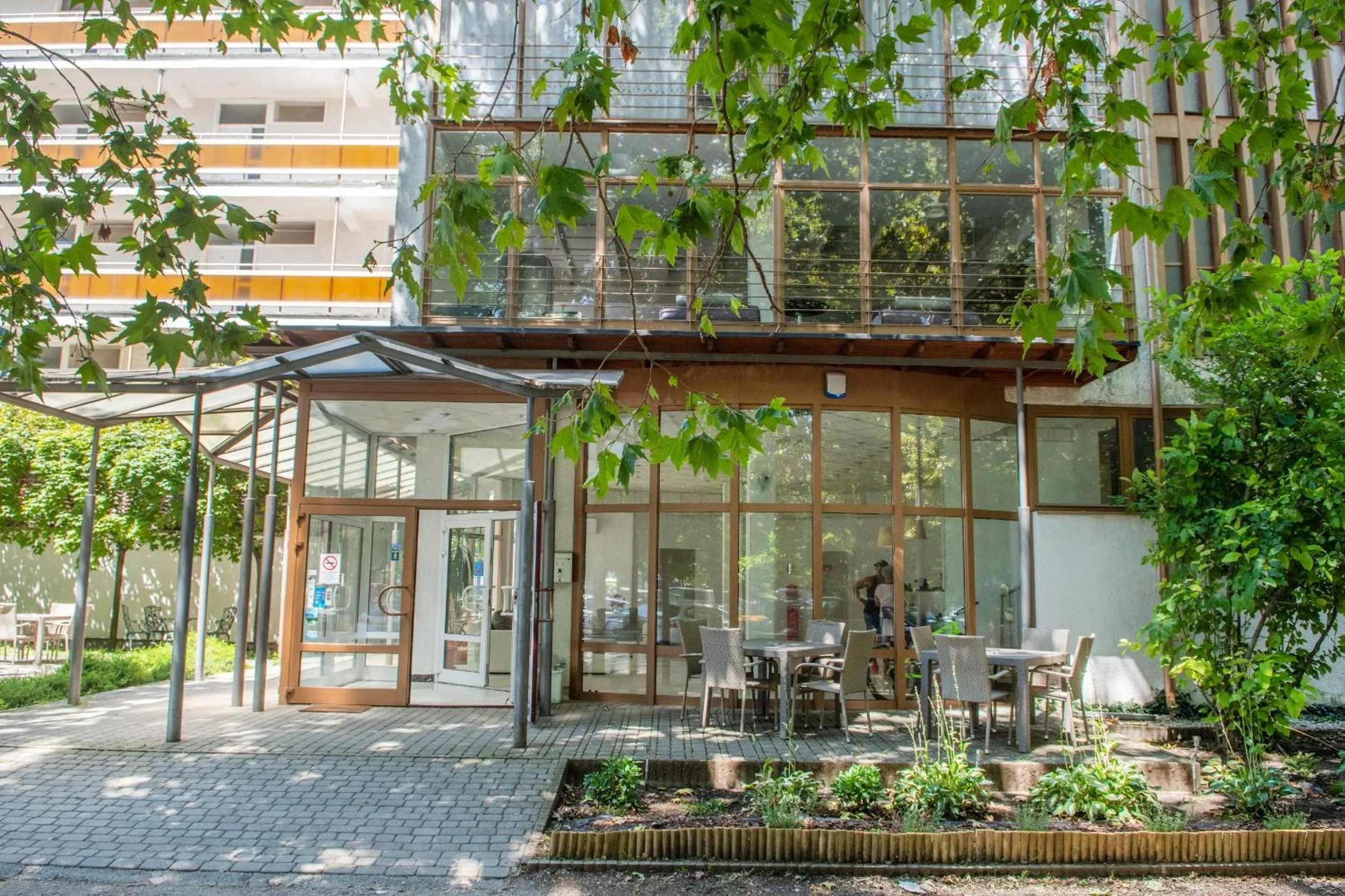 Property building in CE Napfény Hotel