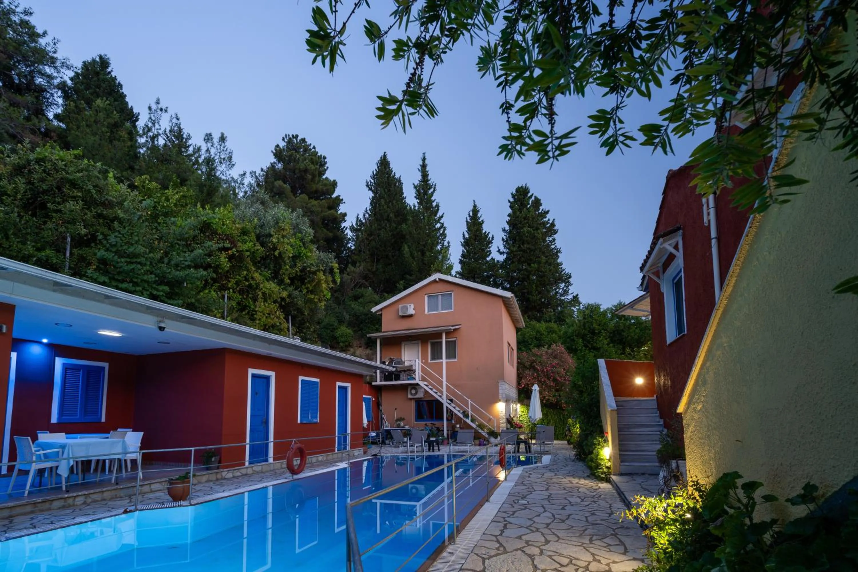 Vliho Bay Boutique Hotel