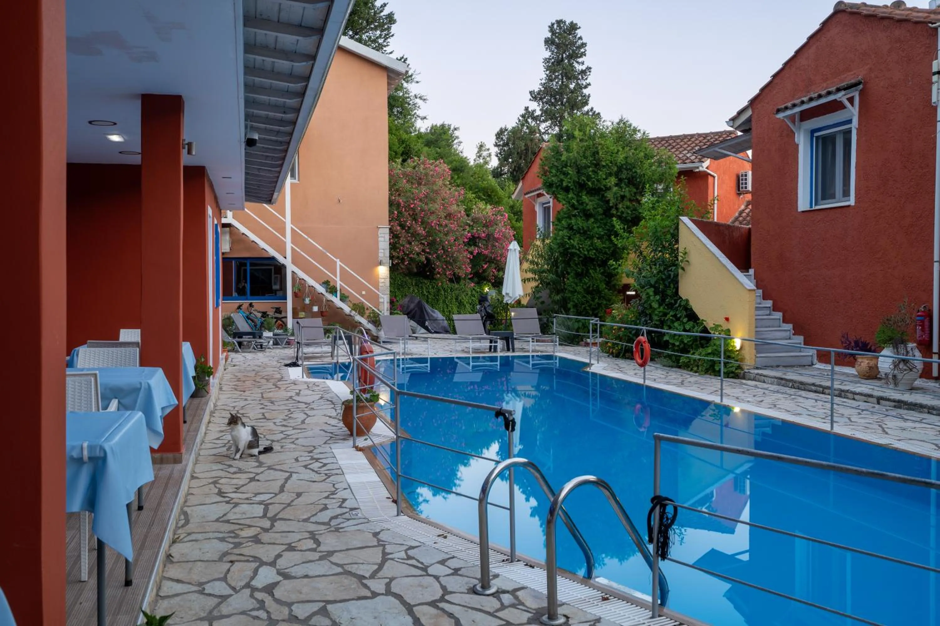 Vliho Bay Boutique Hotel