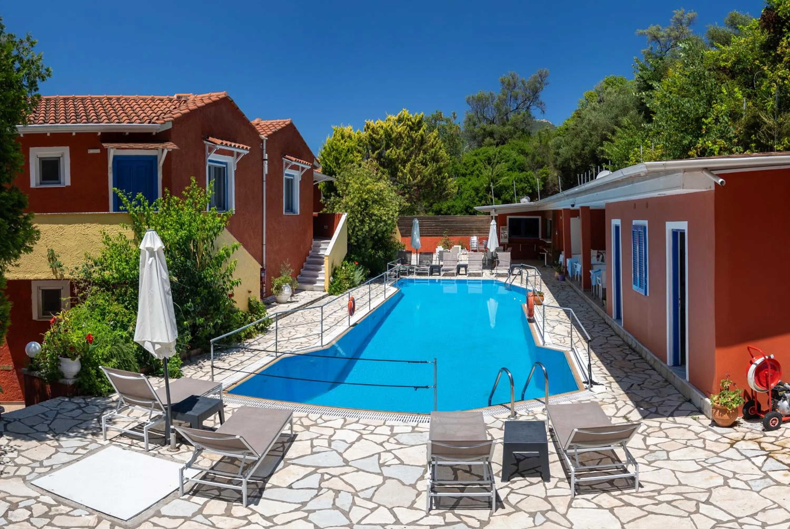 Vliho Bay Boutique Hotel