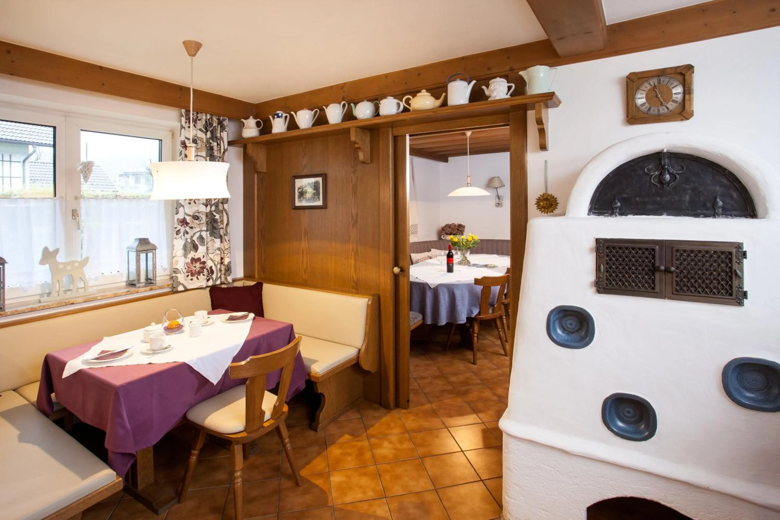 Dining area in Gästehaus Sunkler