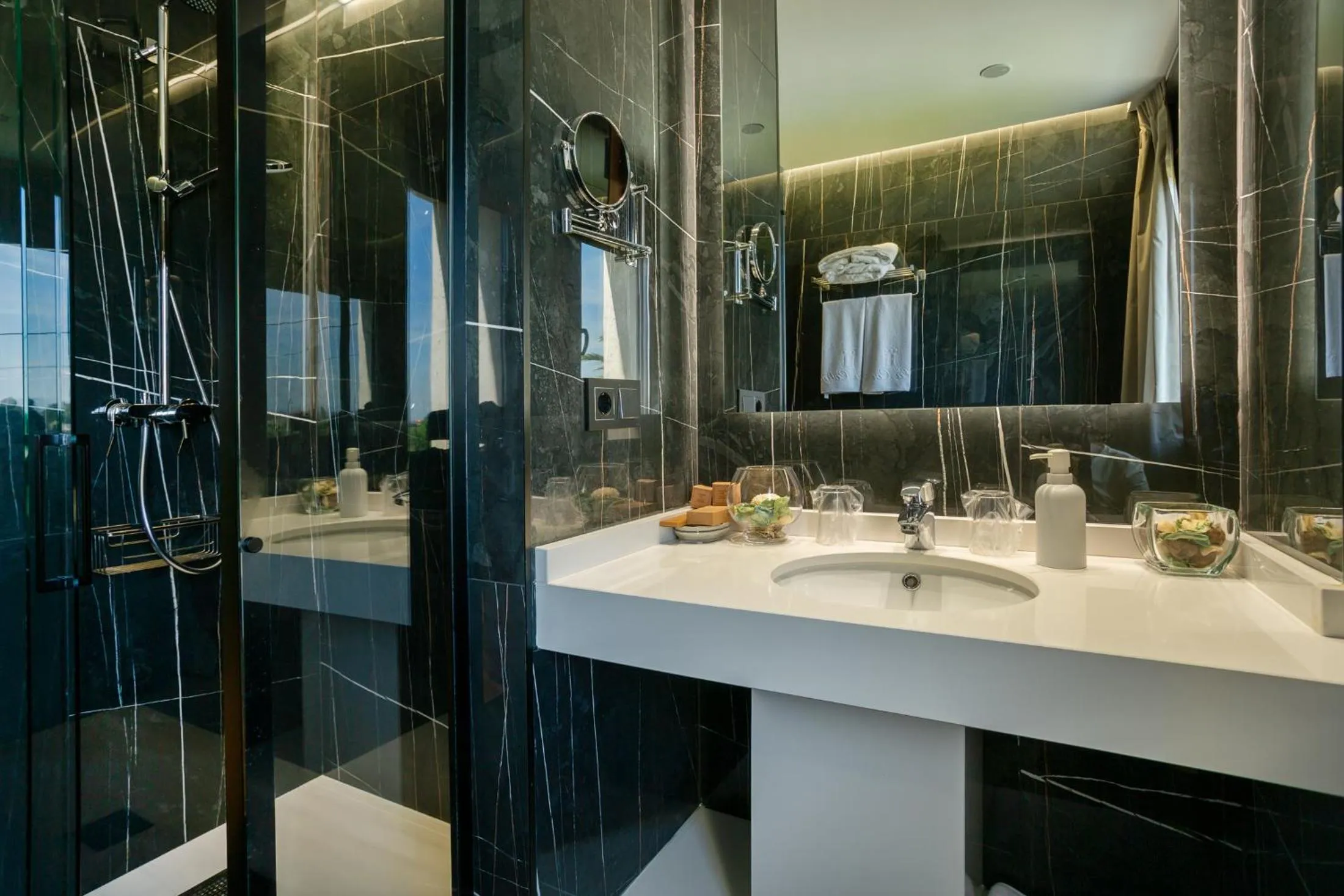 Bathroom in La Colina