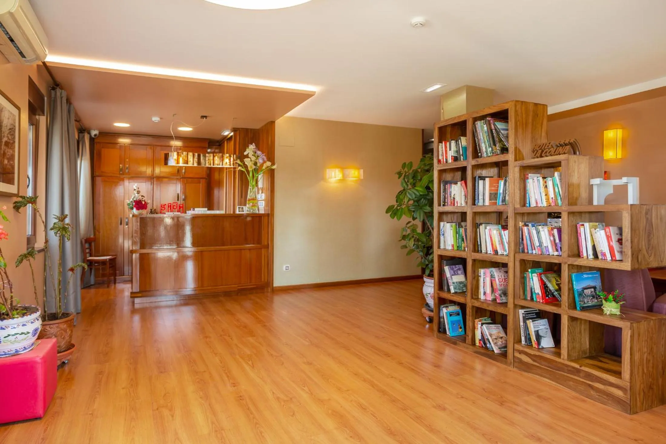 Lobby or reception in La Colina