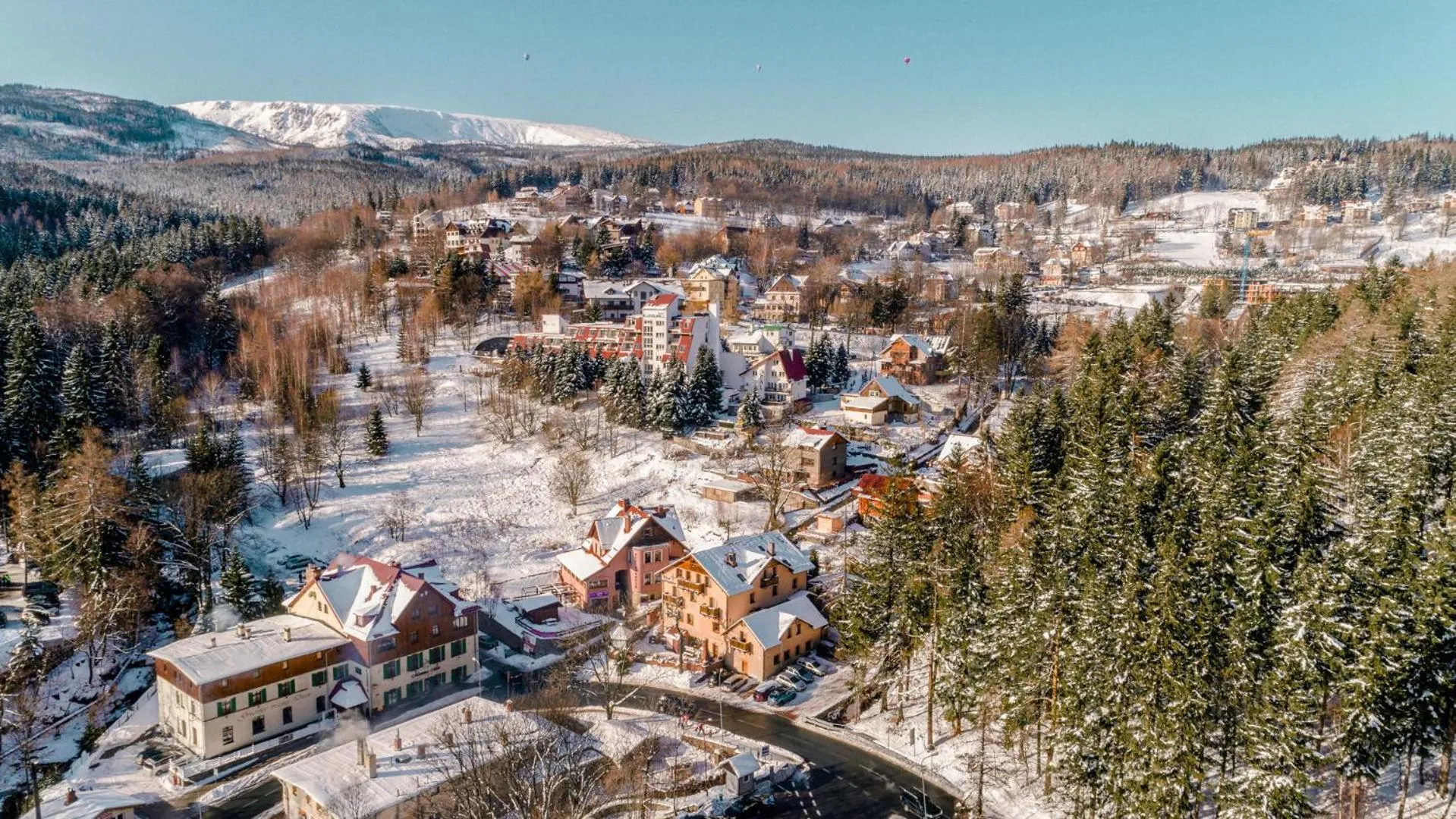 Natural landscape in Leśny Dwór Karpacz Piekarnia Mio Padre Restauracja Mamma Mia