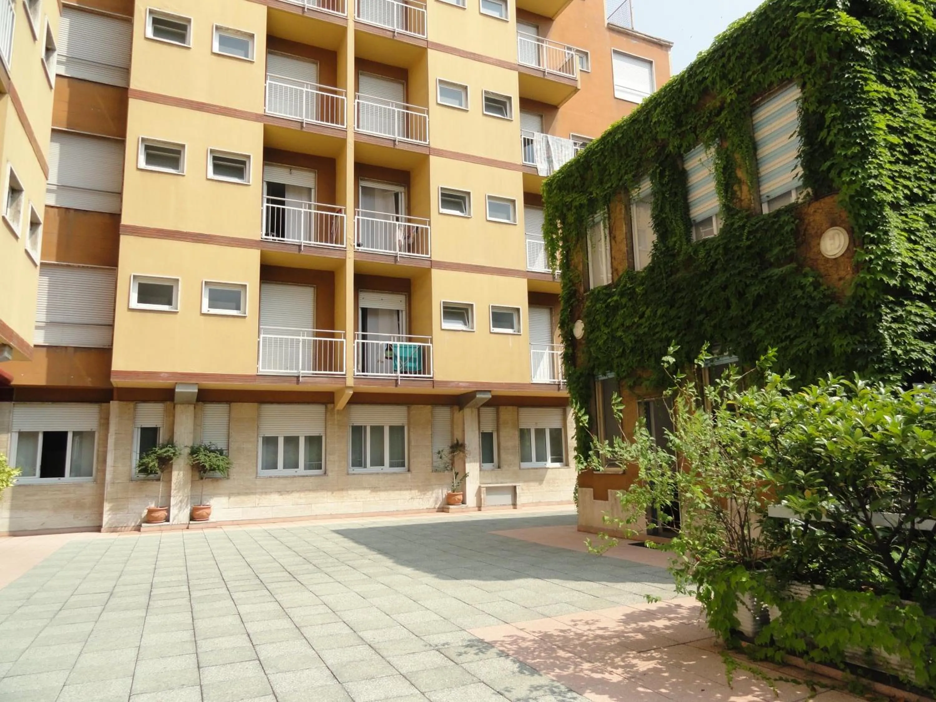 Facade/entrance in Residence Giusti 6