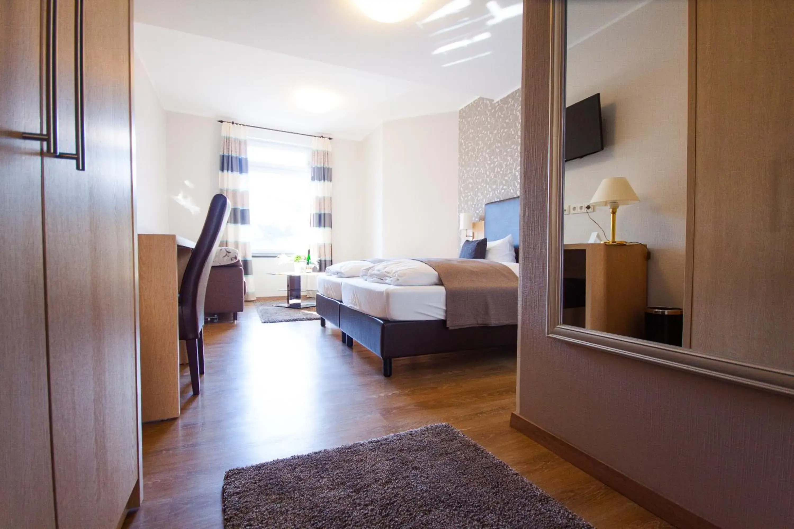 Double Room - single occupancy in Mayer's Weinhotel Double Room - single occupancy in Mayer's Weinhotel