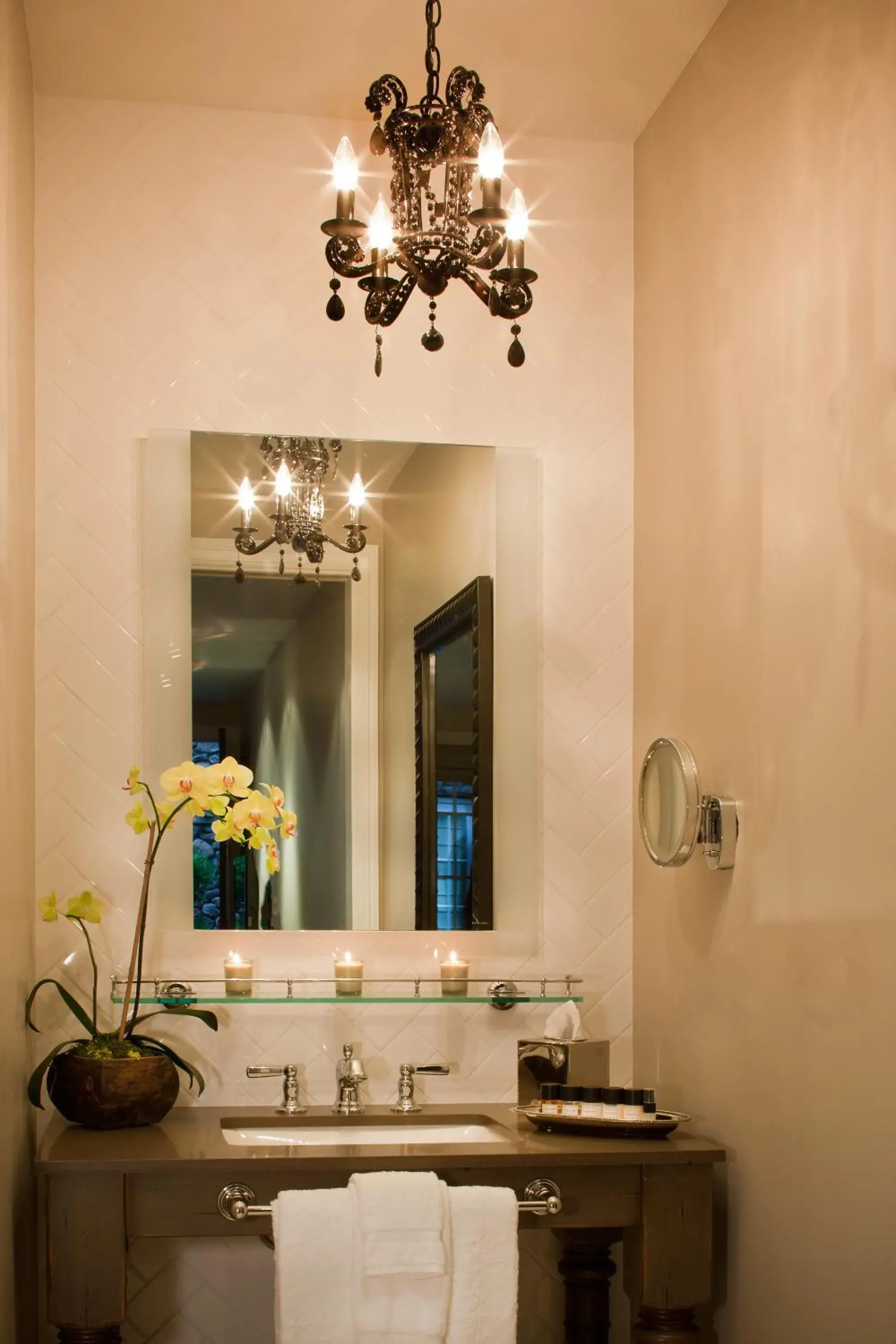 Standard King Room in Hotel Yountville Standard King Room in Hotel Yountville