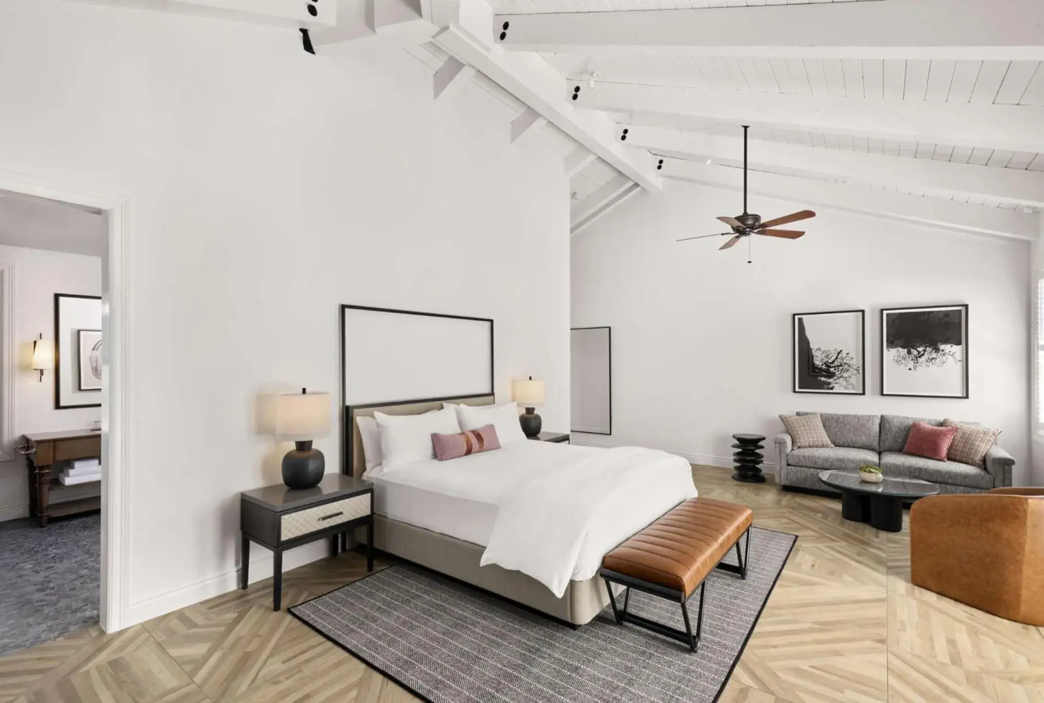 Bed in Hotel Yountville Bed in Hotel Yountville