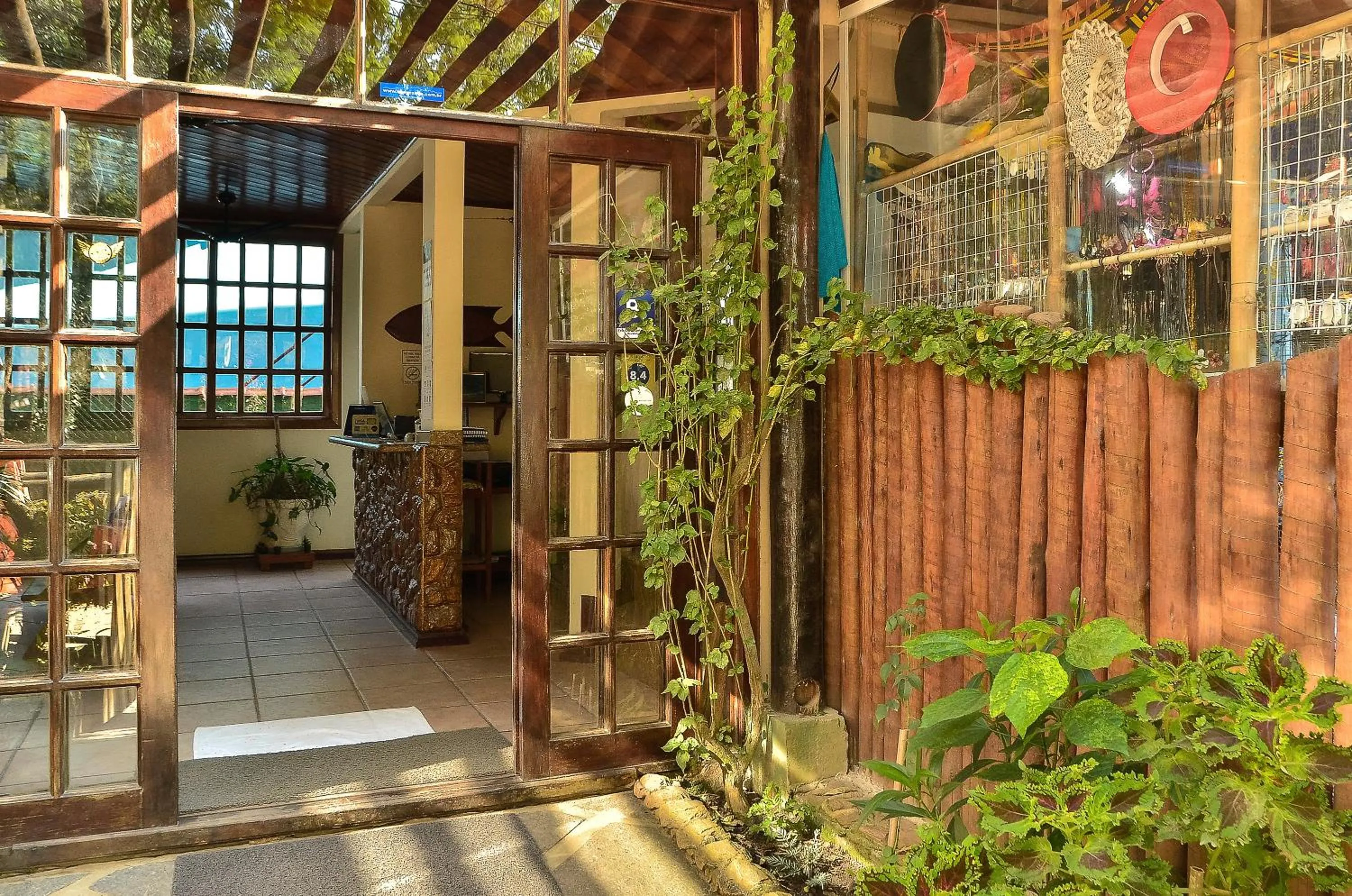 Day in Pousada Sanhaço