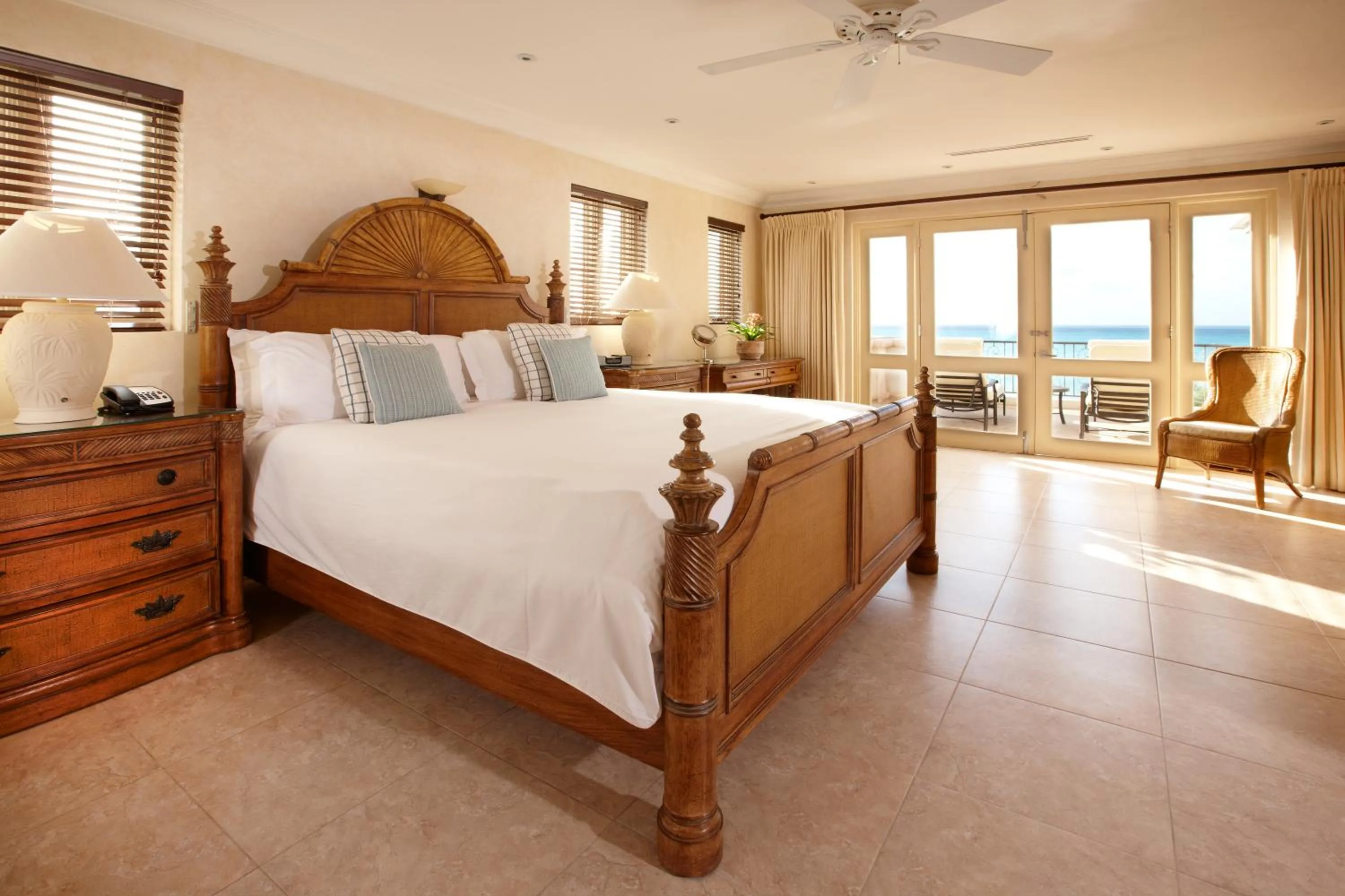 Bedroom, Bed in Blue Waters Resort and Spa