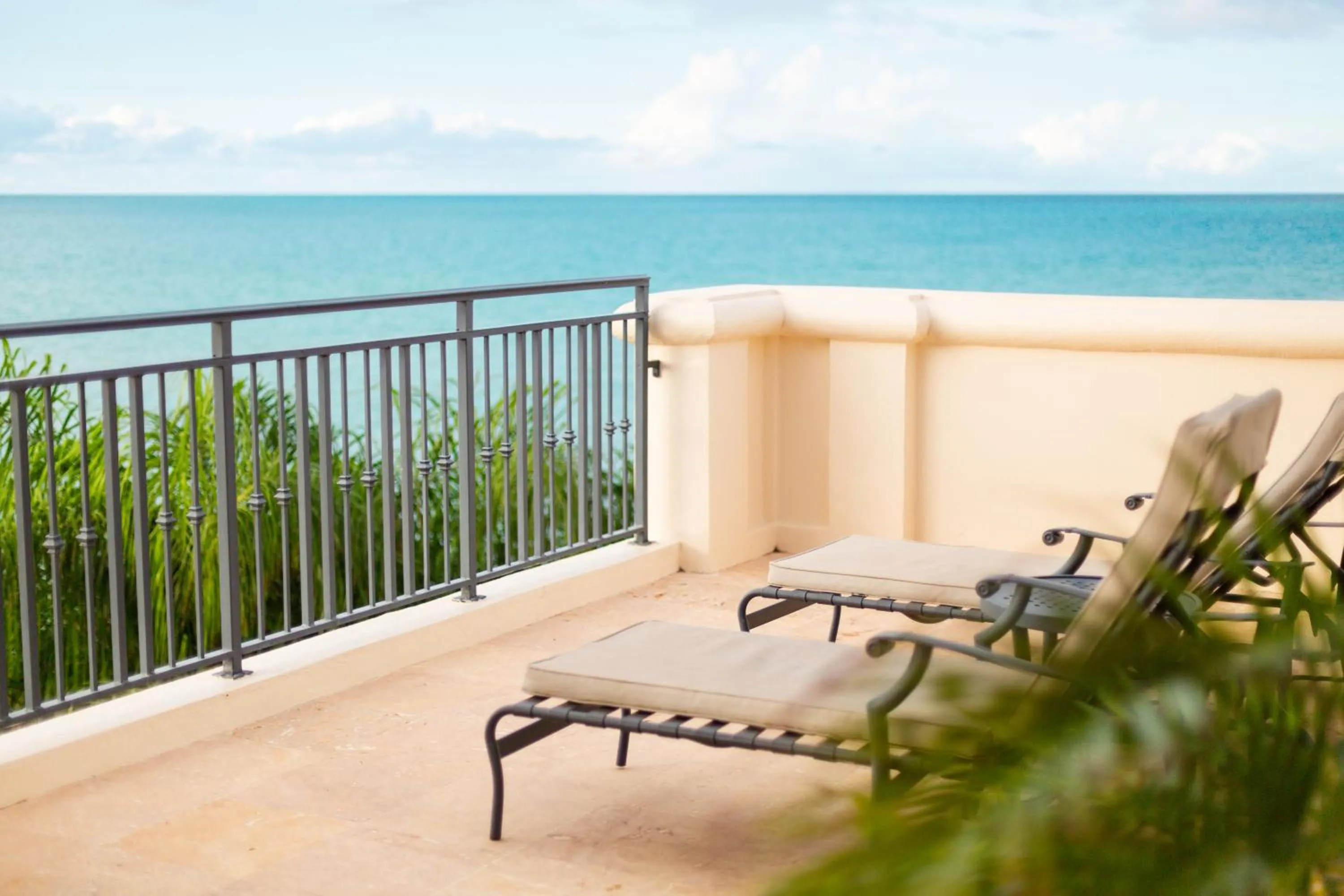Balcony/Terrace in Blue Waters Resort and Spa
