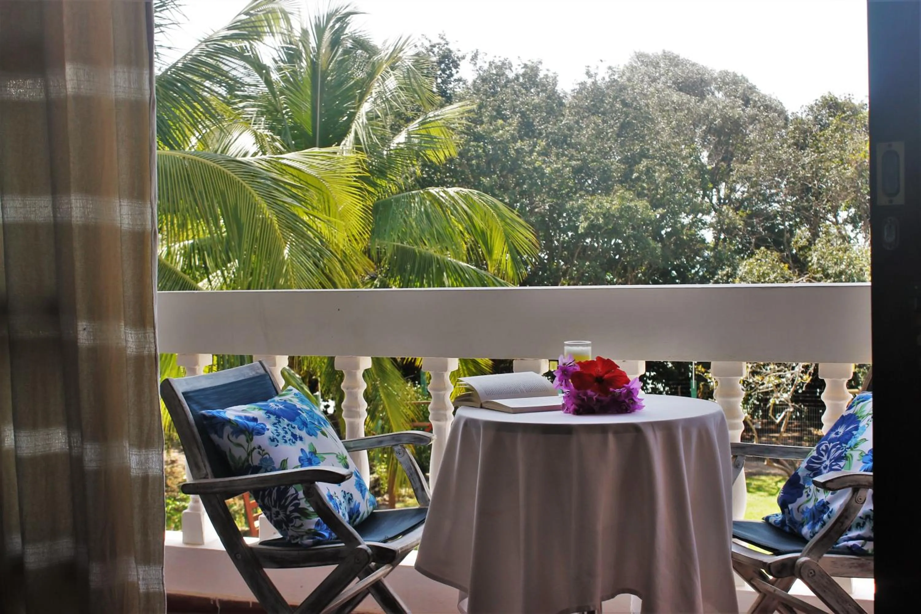 Balcony/Terrace in Pousada Enseada Dos Golfinhos