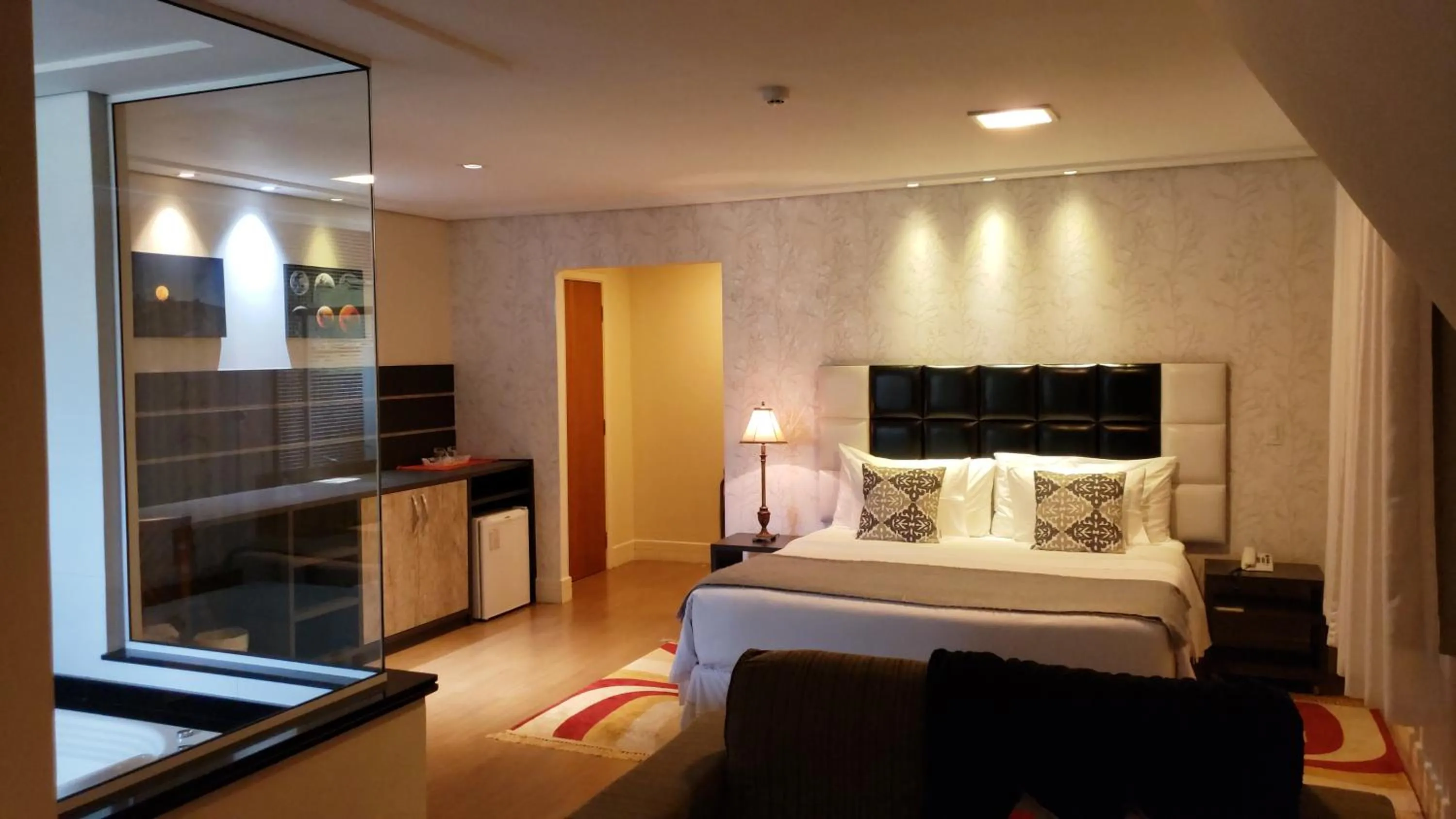 Bed in Pousada Annecy - CAPIVARI Fácil acesso ao centrinho e Baden Bar