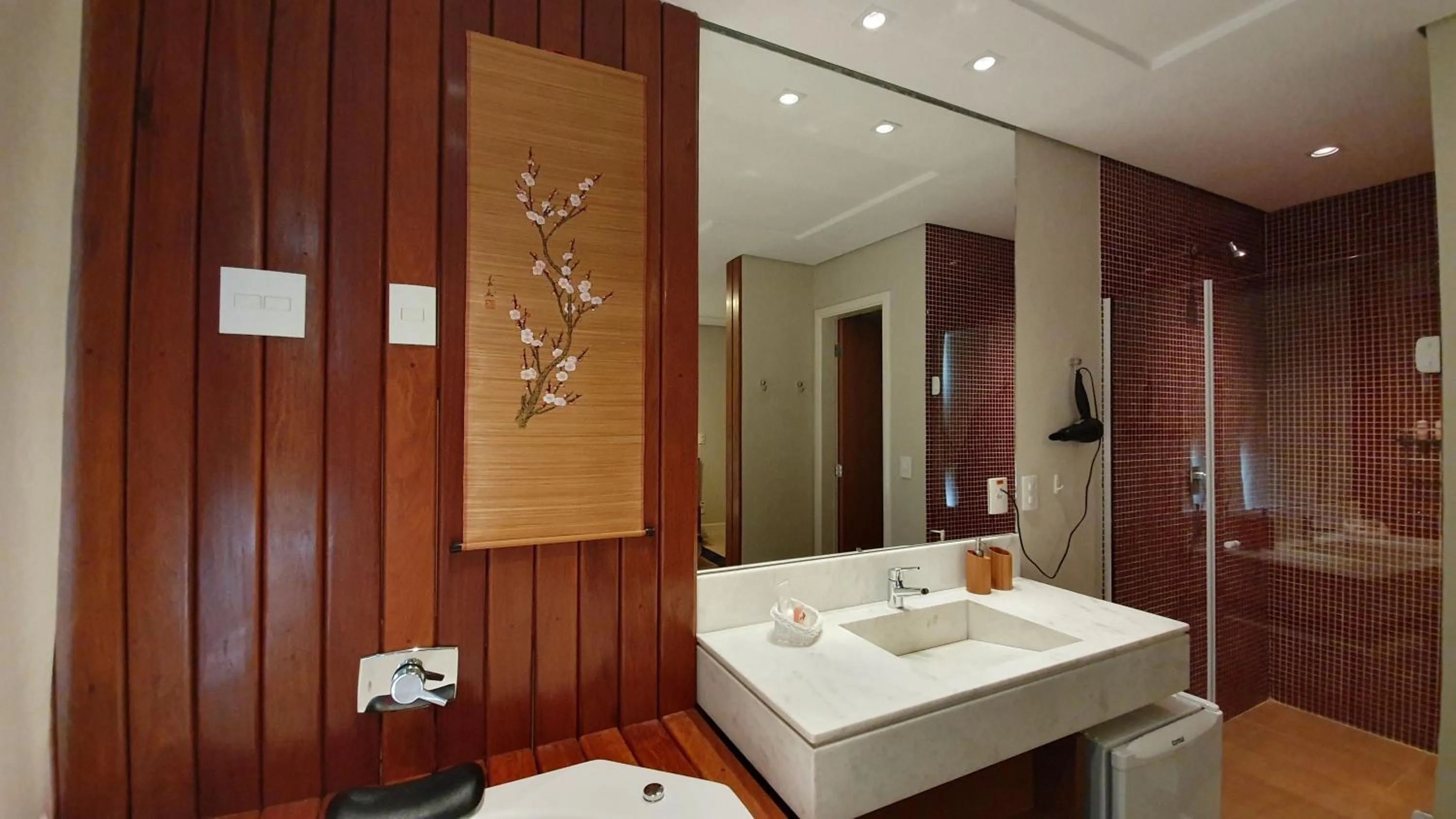 Shower in Pousada Annecy - CAPIVARI Fácil acesso ao centrinho e Baden Bar