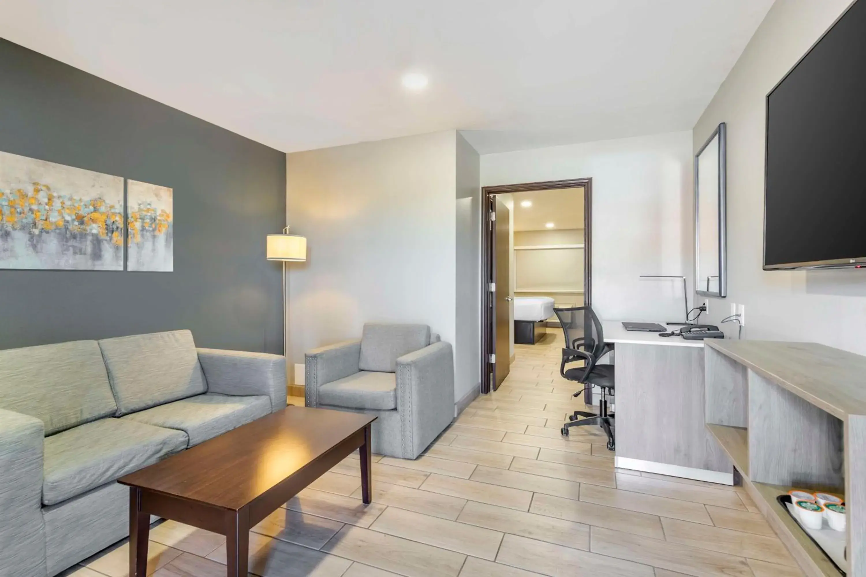 Junior King Suite with Separate Bedroom - Non-Smoking in Best Western Plus Edinburg Inn & Suites Junior King Suite with Separate Bedroom - Non-Smoking in Best Western Plus Edinburg Inn & Suites