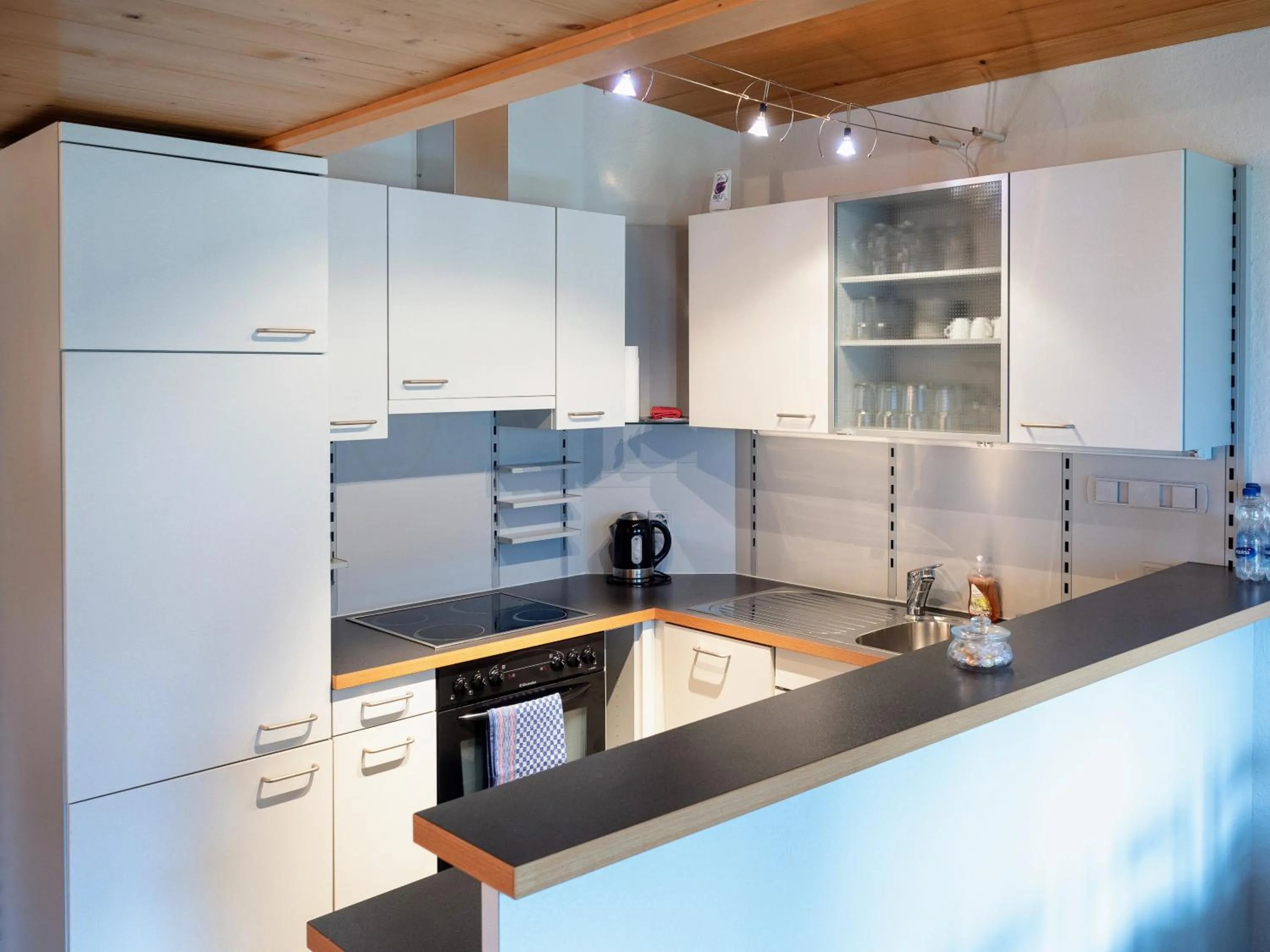 Kitchen or kitchenette in Hotel Gletscherblick Grindelwald