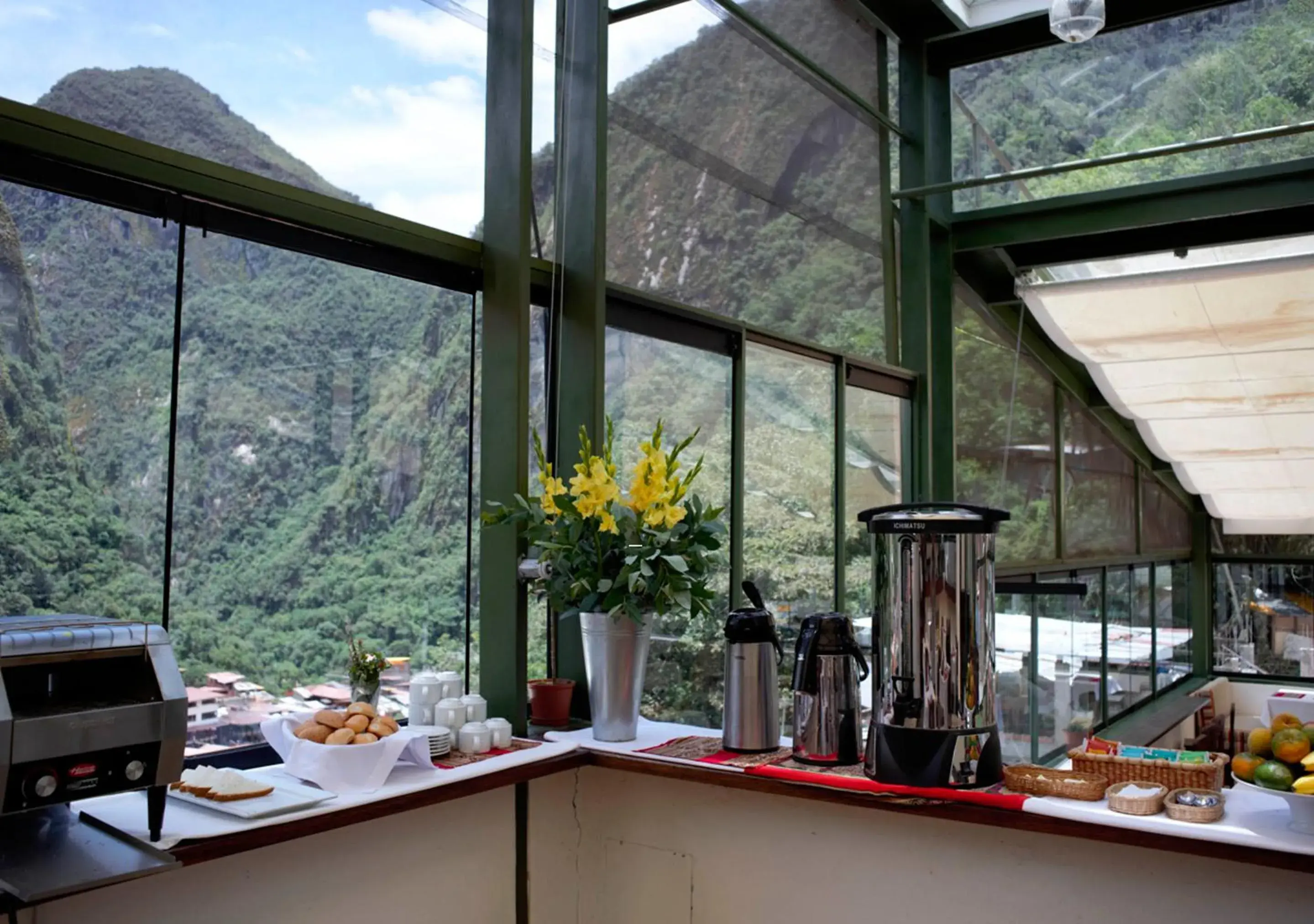 Mountain view in Hatun Inti Classic Mountain view in Hatun Inti Classic