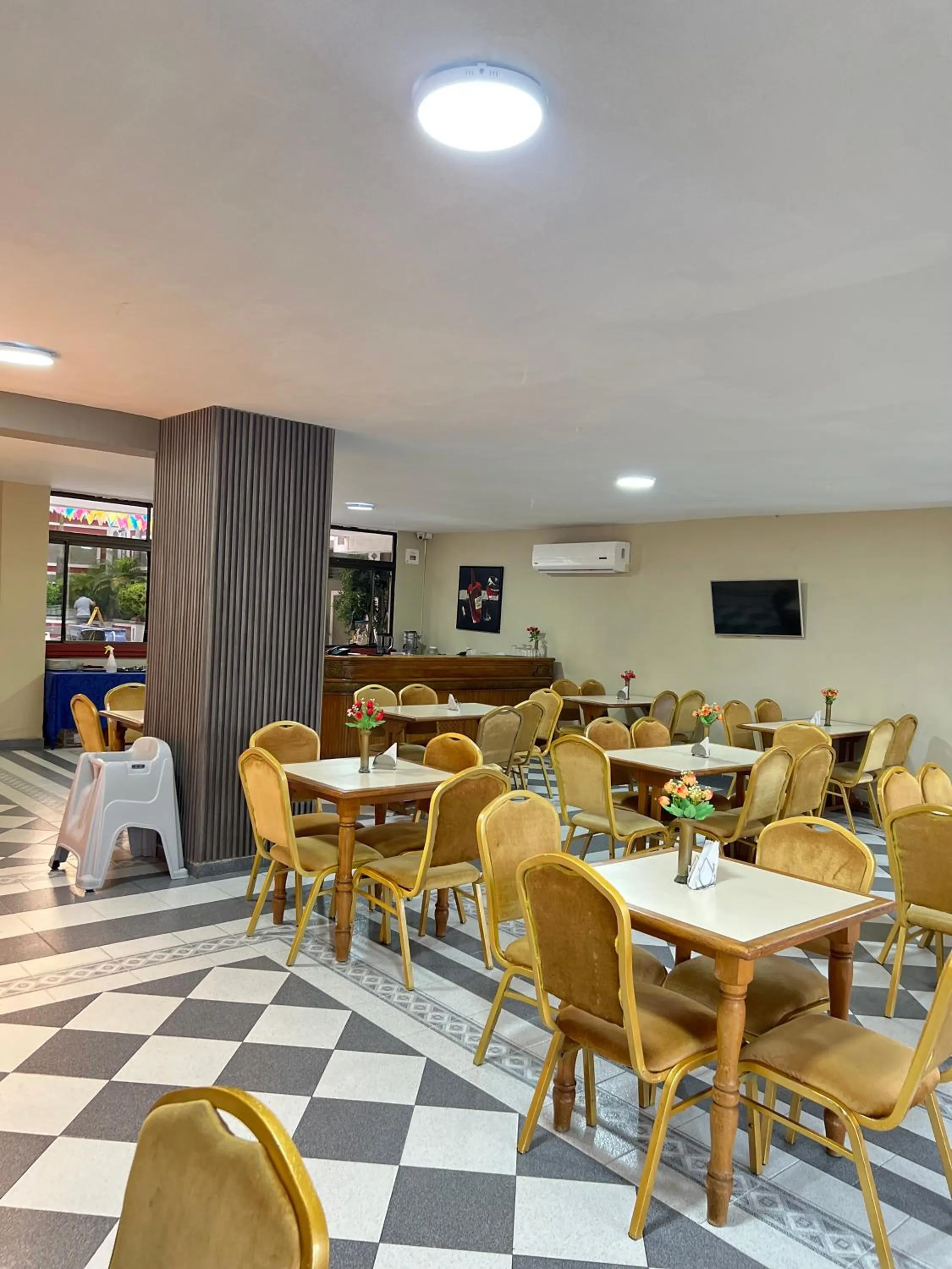 Restaurant/places to eat in Hotel Casa Ballesteros