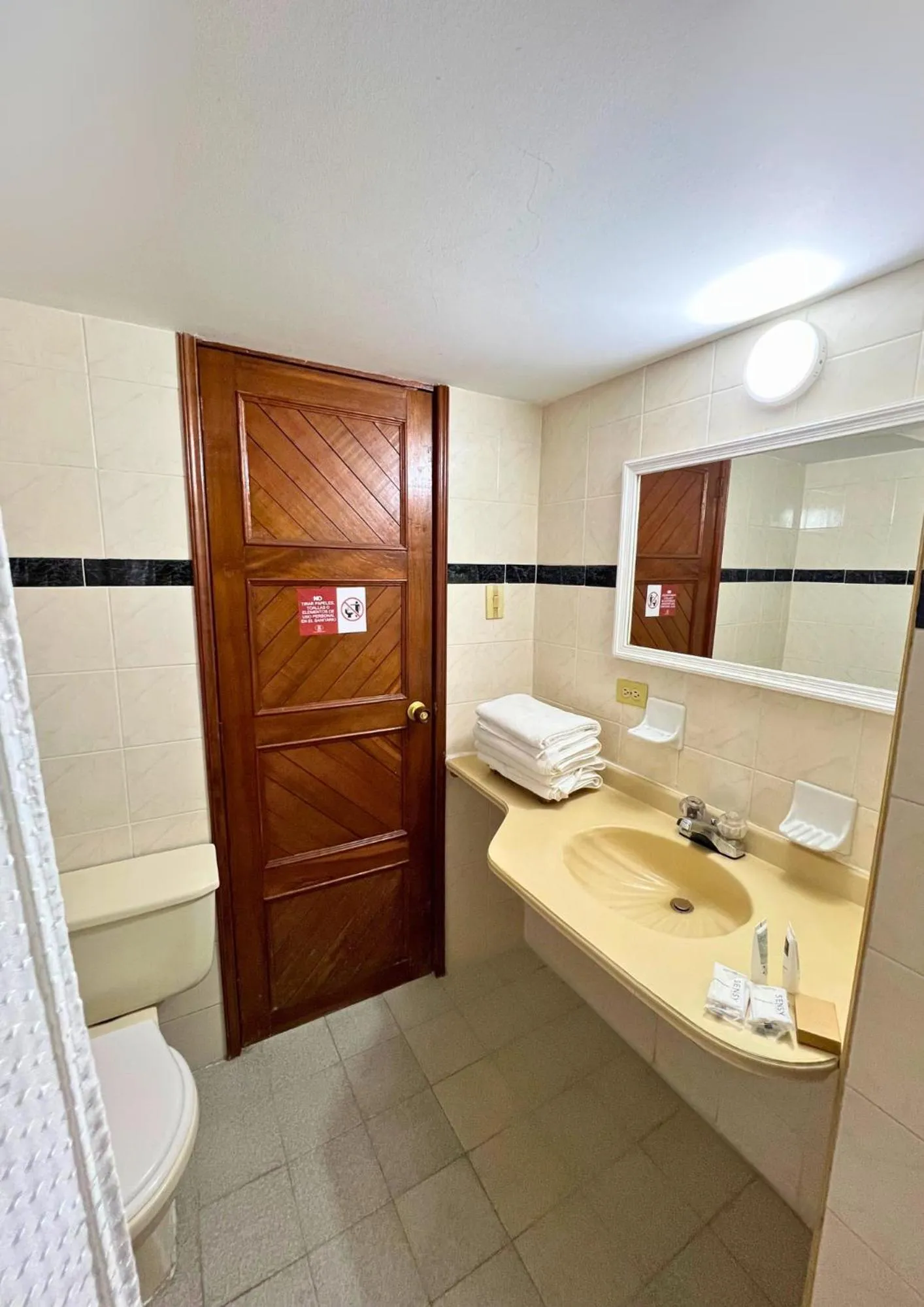 Shower in Hotel Casa Ballesteros