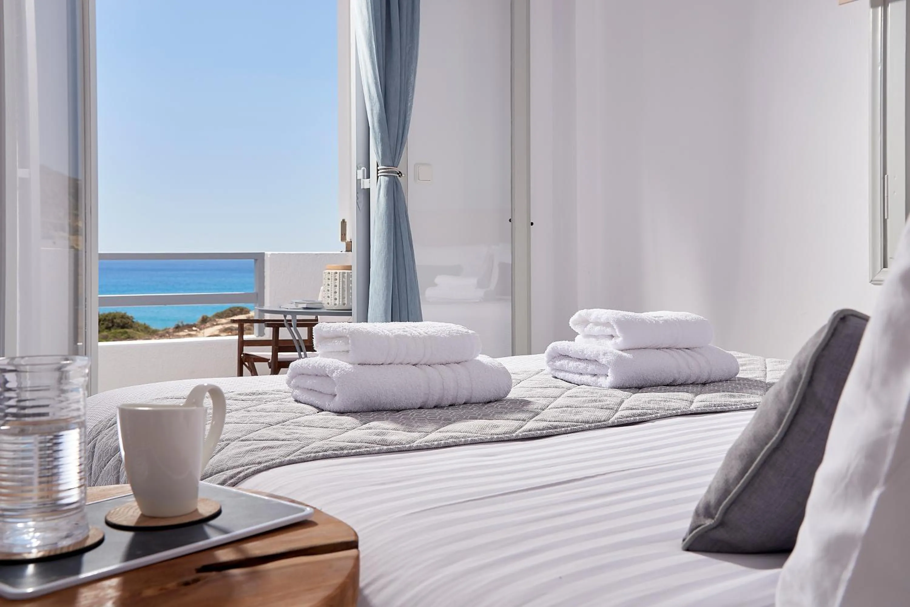 Bed in Muses Rooms Milos