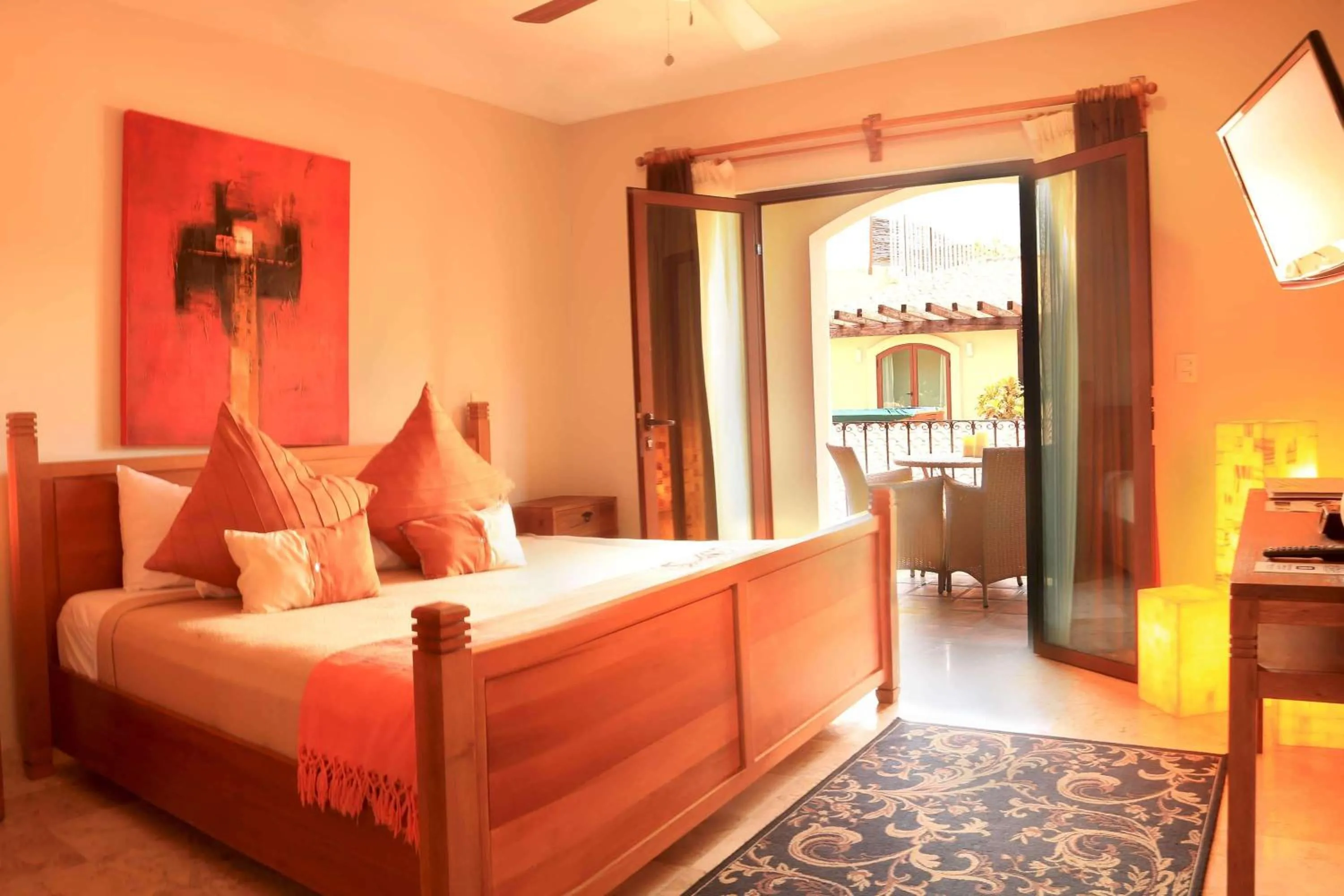 Bedroom, Bed in Acanto Hotel Playa del Carmen, Trademark Collection by Wyndham